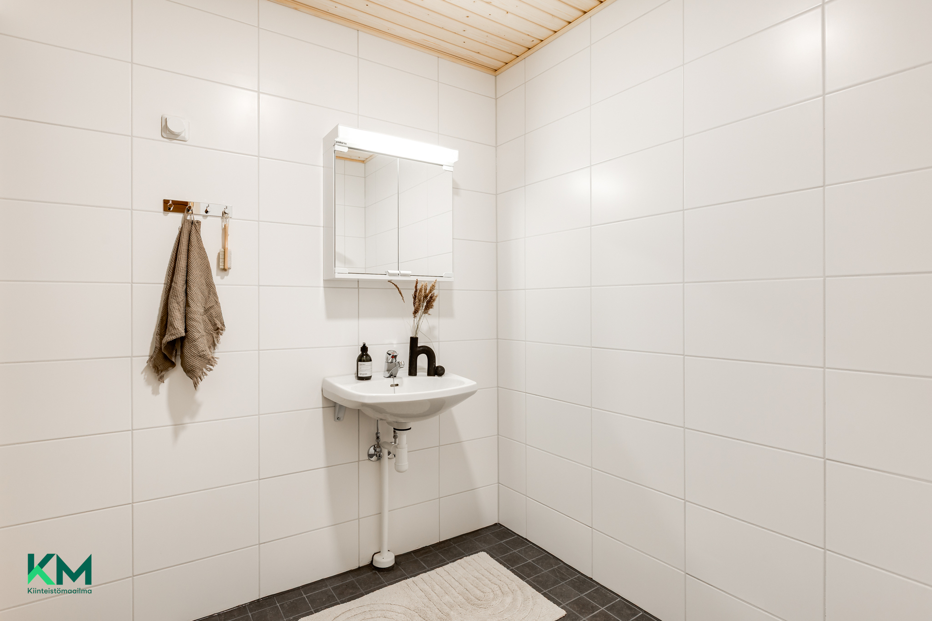 Alatalontie 9, Oulu