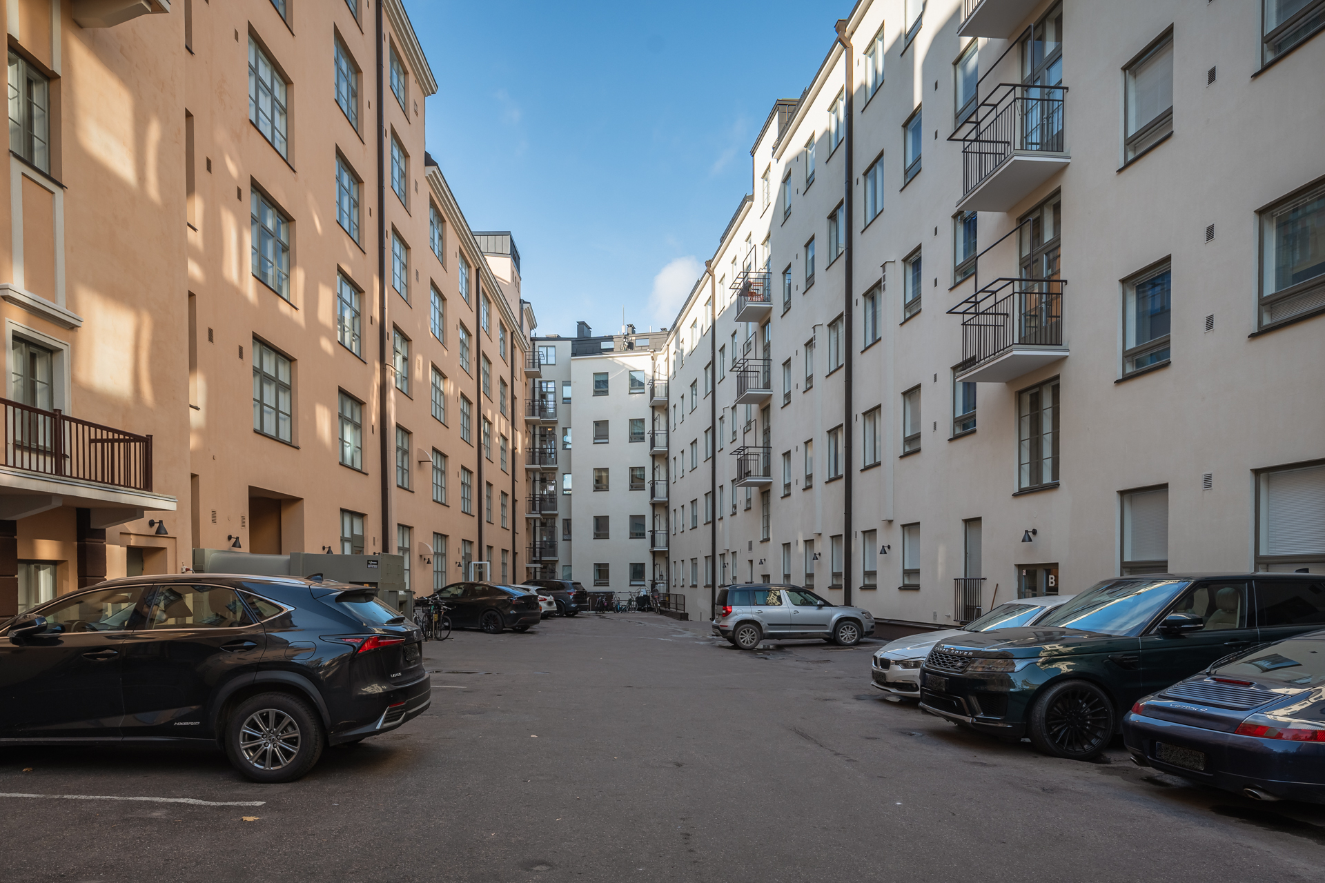 Mannerheimintie 40, Etu-Töölö, Helsinki