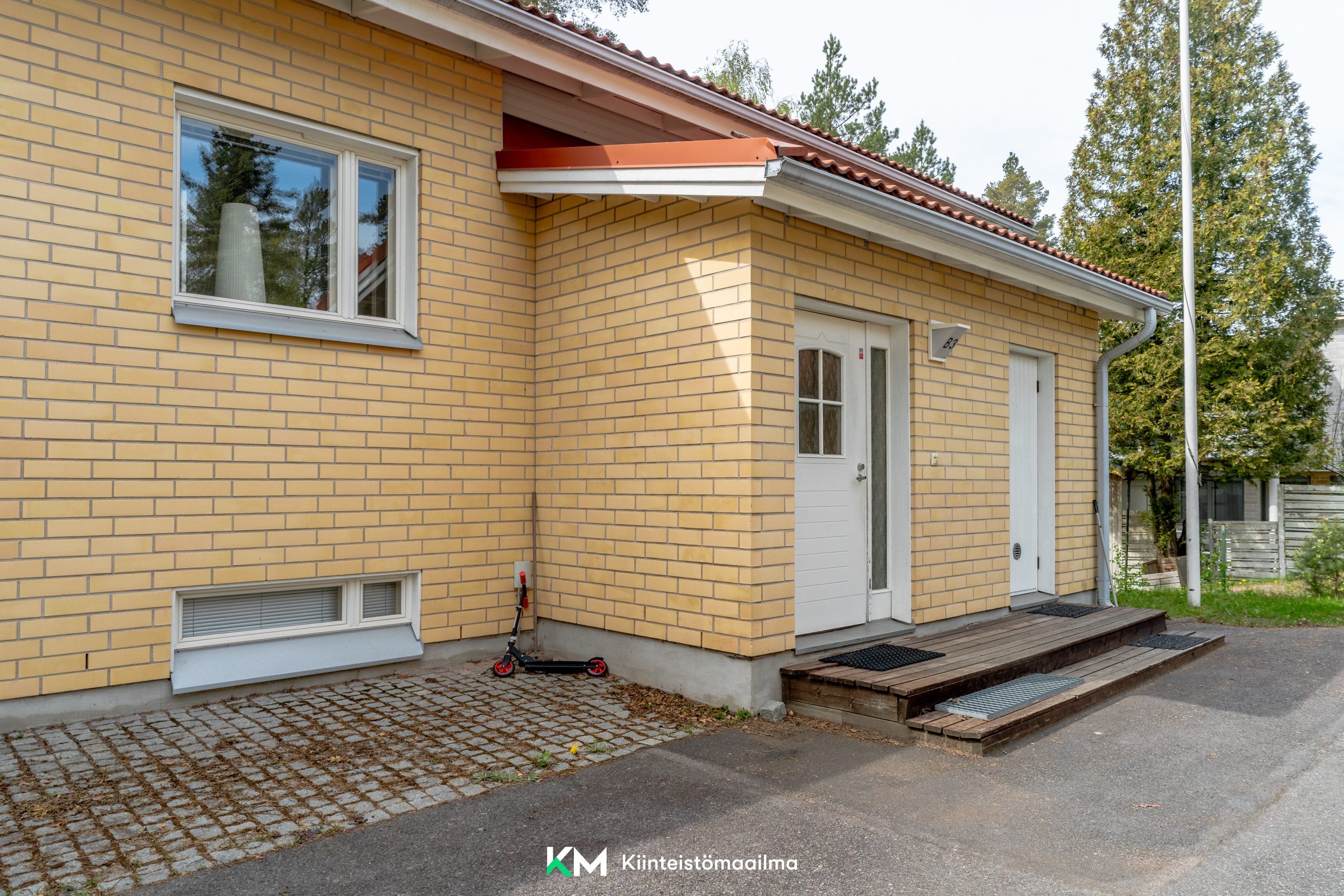 Hiitolantie 8 , Laajalahti, Espoo