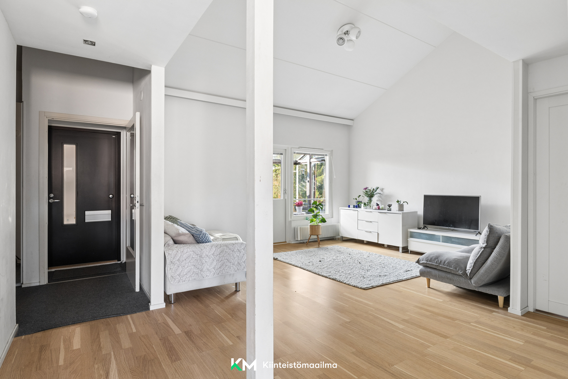 Niitynperäntie 8, Lassila, Helsinki