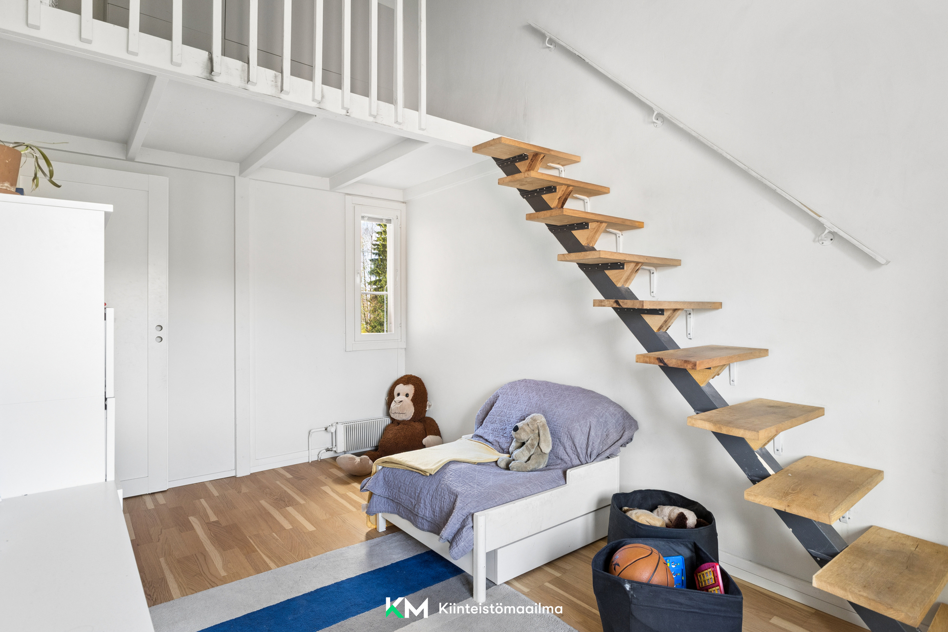 Niitynperäntie 8, Lassila, Helsinki