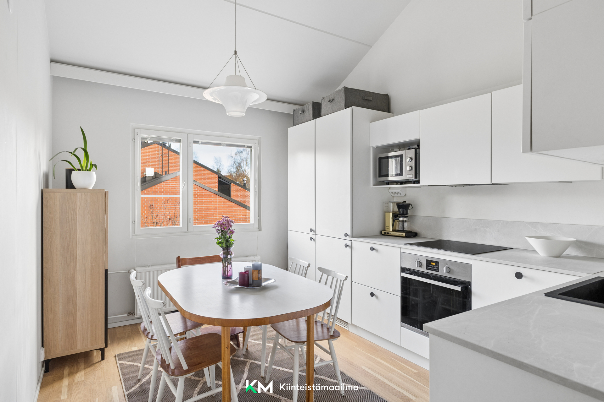 Niitynperäntie 8, Lassila, Helsinki