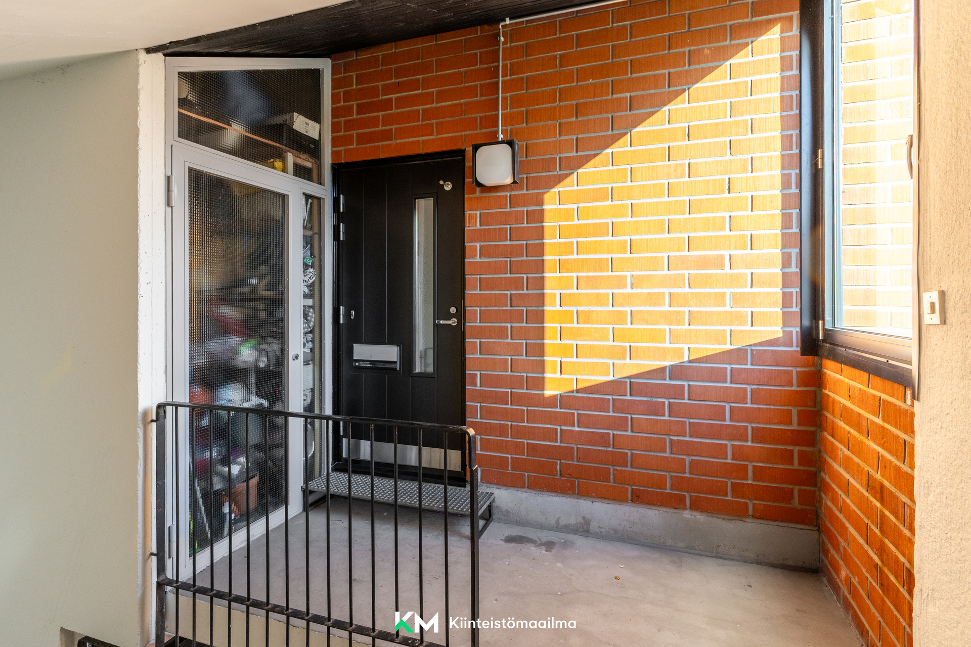 Niitynperäntie 8, Lassila, Helsinki