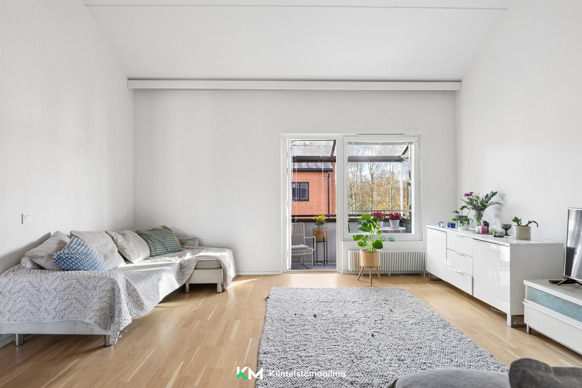 Niitynperäntie 8, Lassila, Helsinki