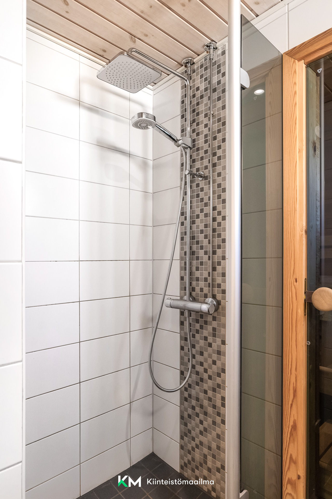 Juhannustie 19, Ala-Tikkurila, Helsinki