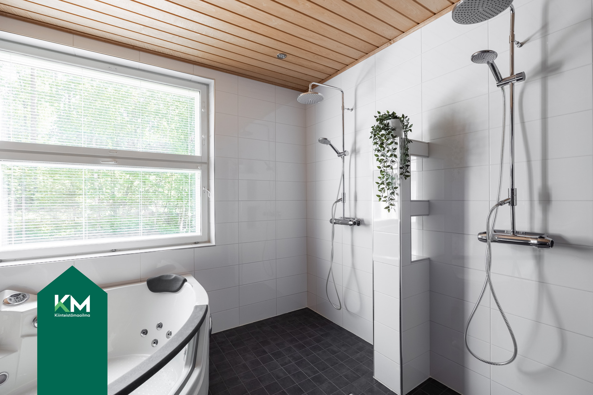 Pohjinkarintie 19, Ruonala, Kotka