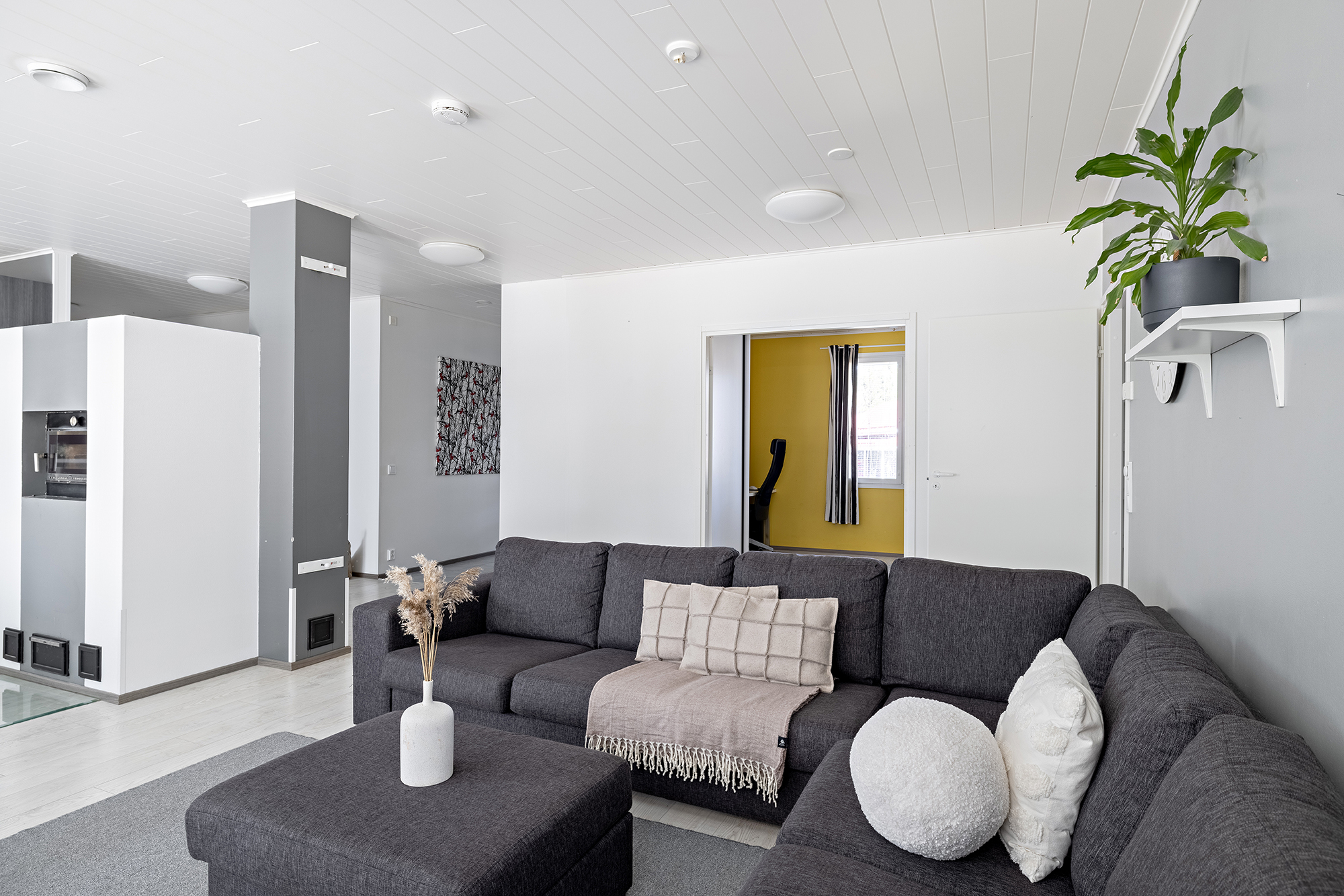 Roosankuja 15, Päivärinne, Muhos
