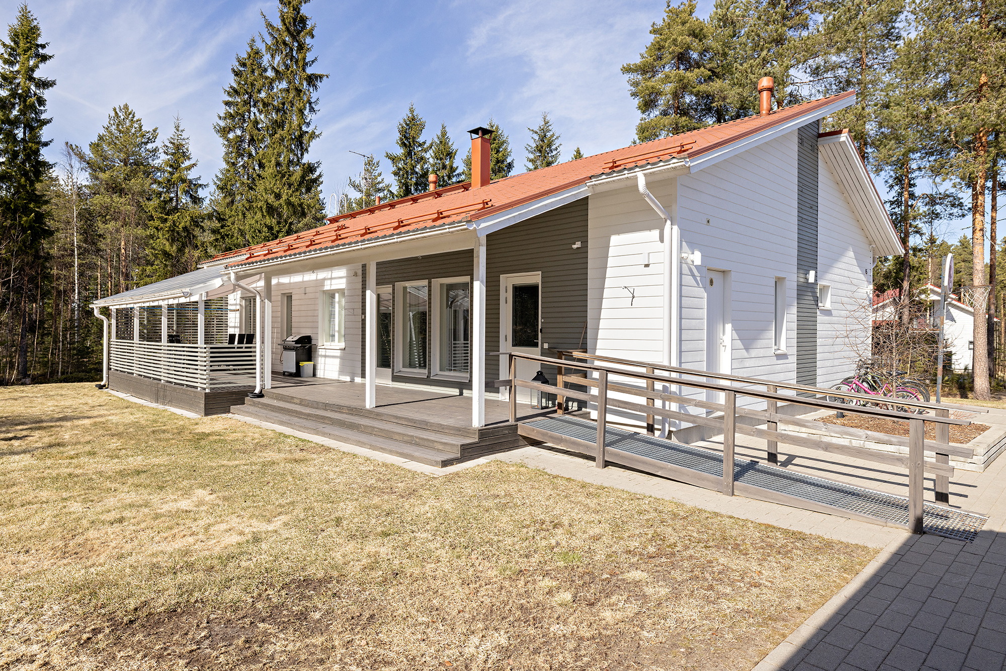 Roosankuja 15, Päivärinne, Muhos