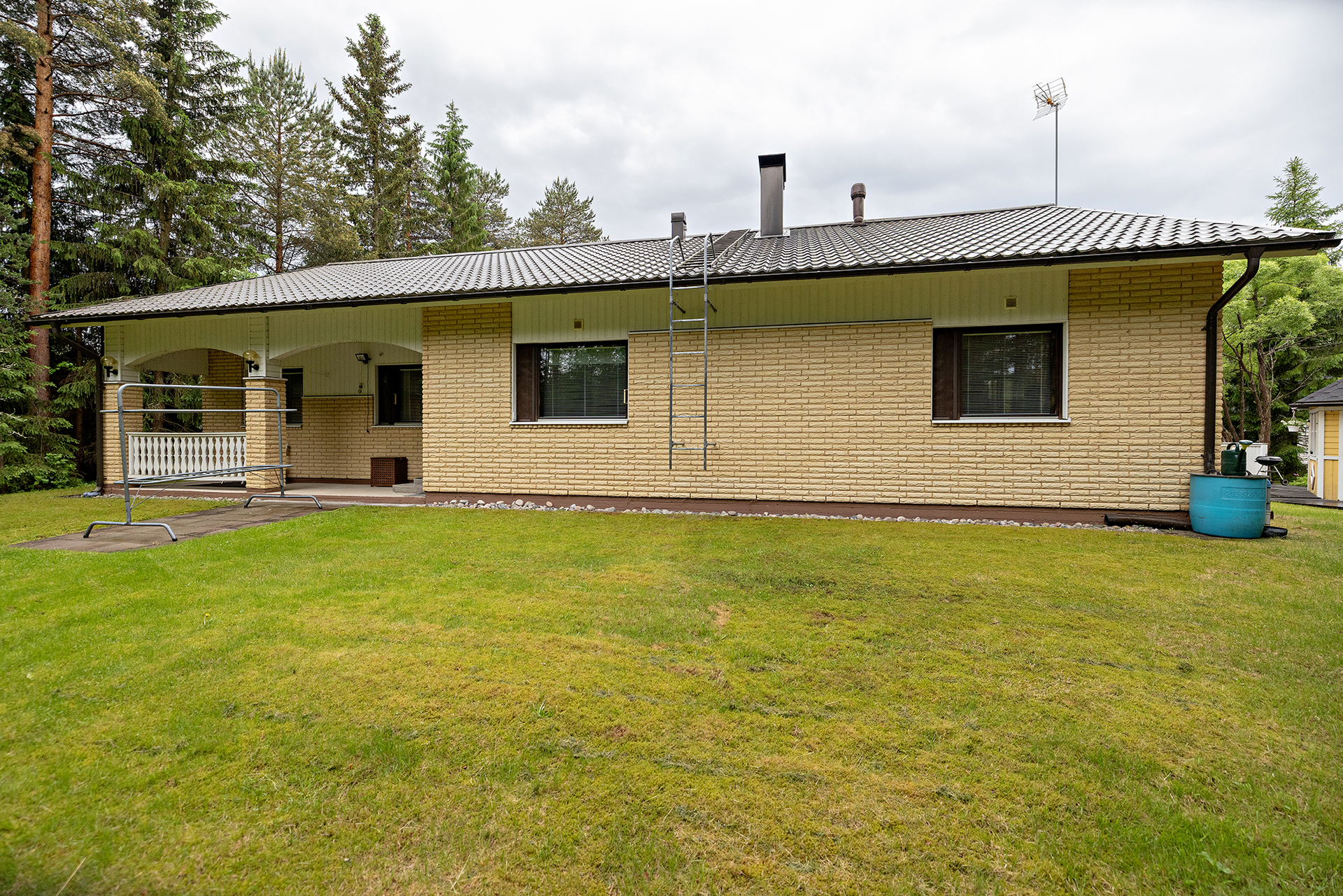 Kankaalantie 8, Kello, Oulu