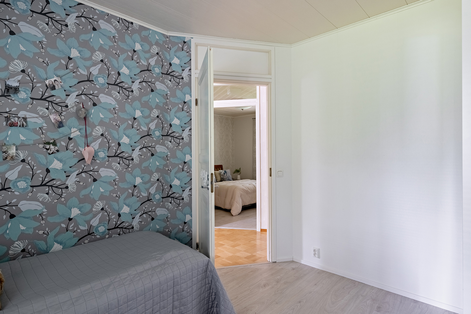 Kankaalantie 8, Kello, Oulu