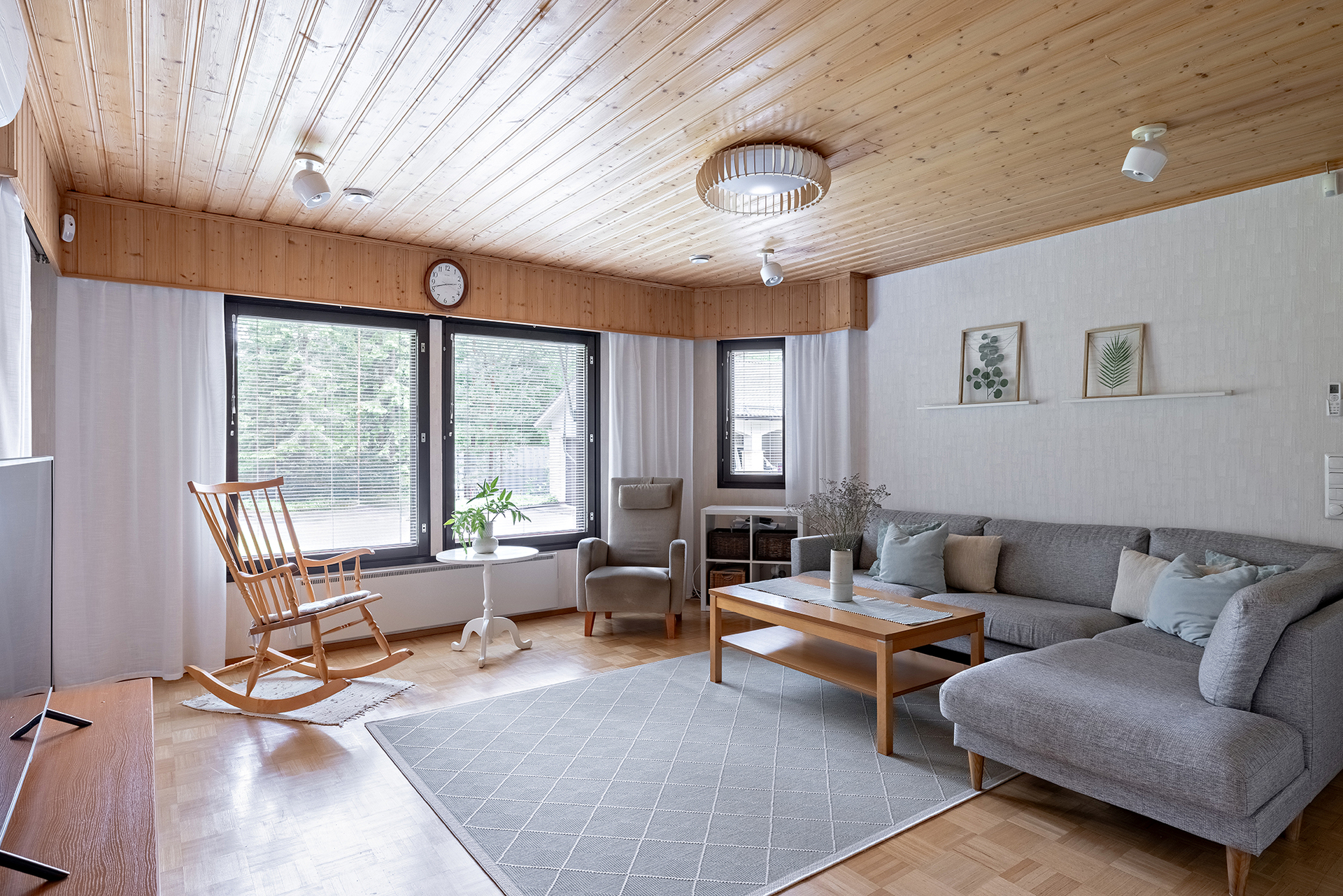 Kankaalantie 8, Kello, Oulu
