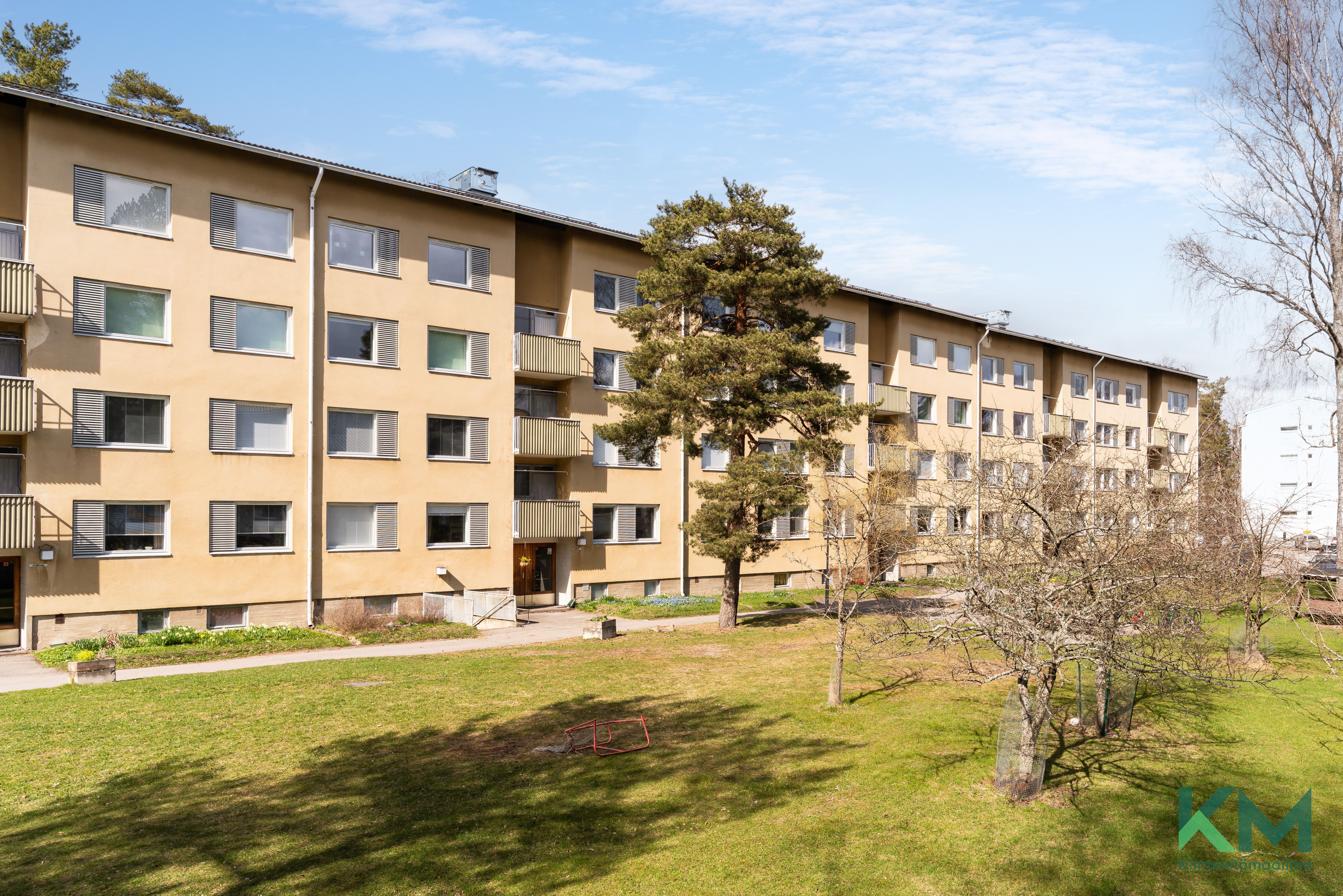 Lumikintie 6, Roihuvuori, Helsinki