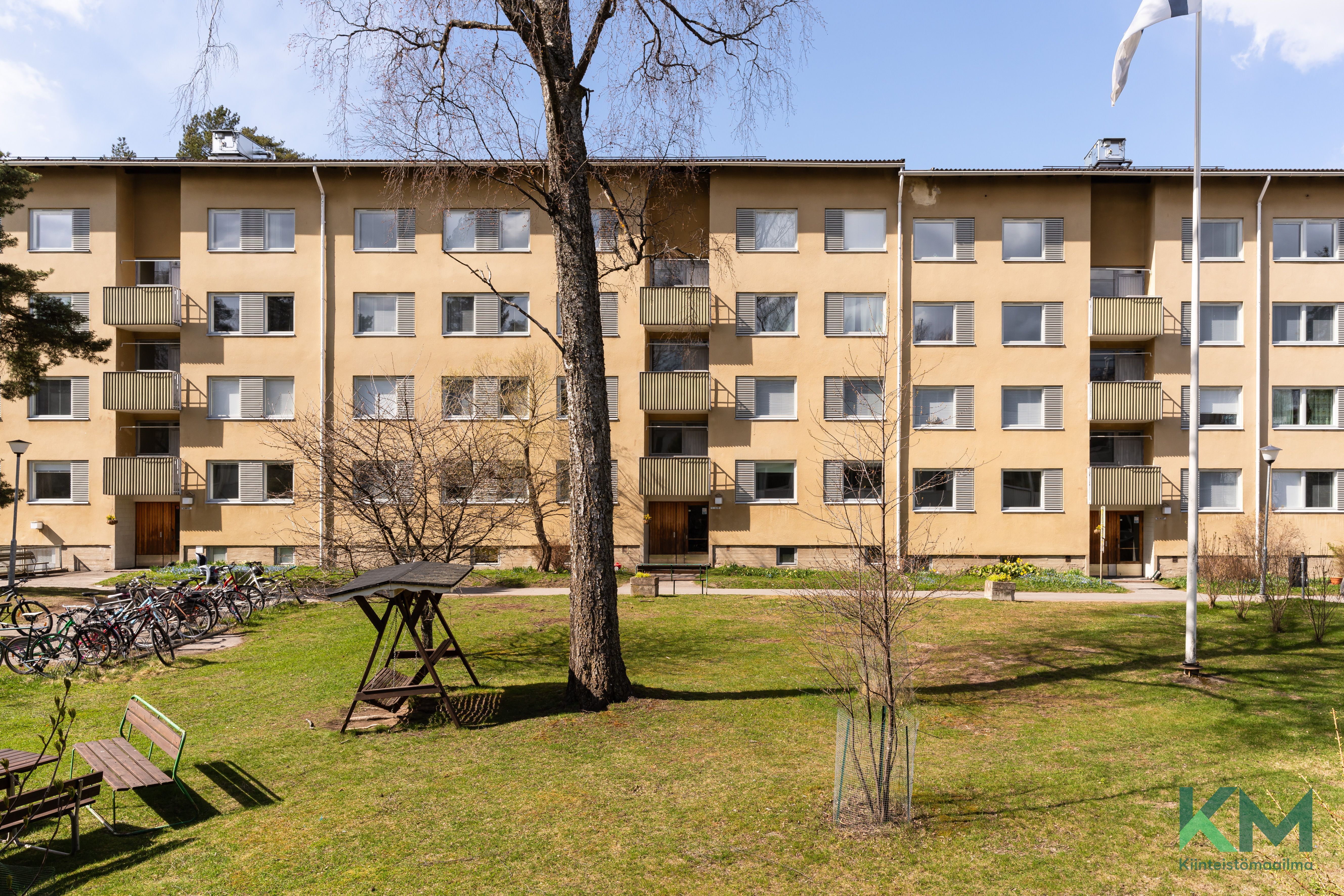 Lumikintie 6, Roihuvuori, Helsinki