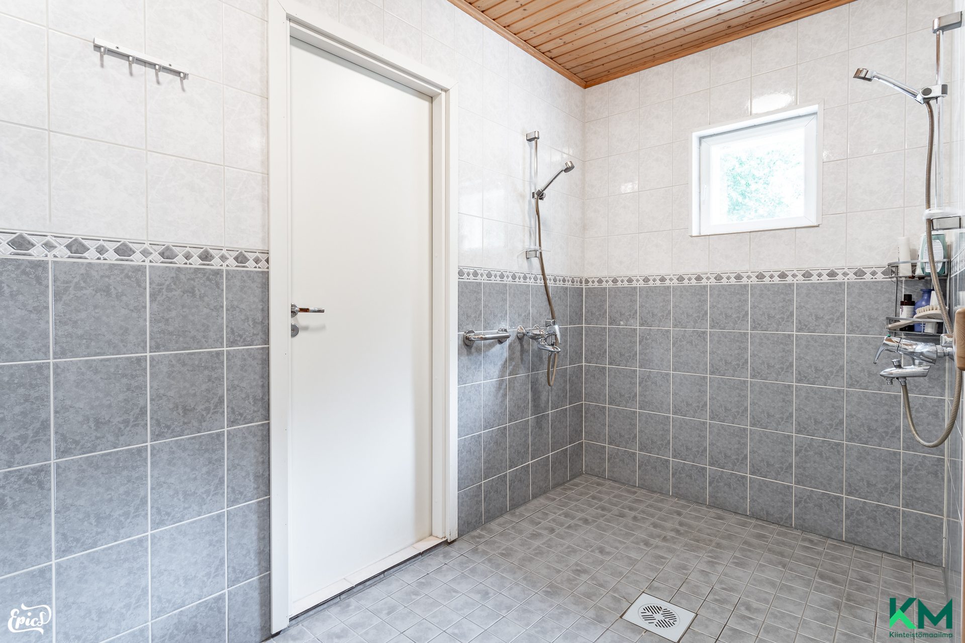 Karhukehrääjä 10, Takamaa, Pirkkala
