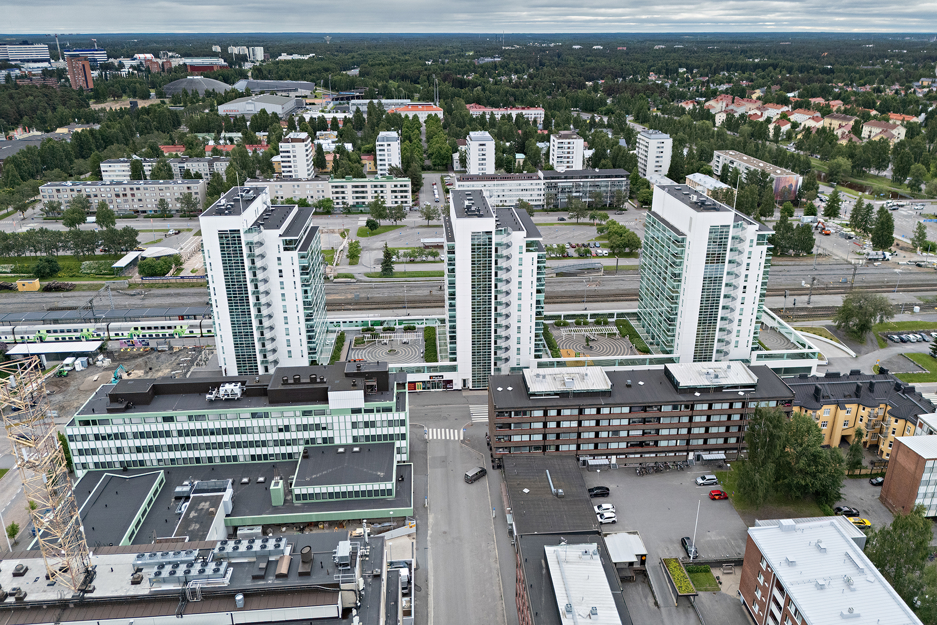 Rautatienkatu 17, Keskusta, Oulu