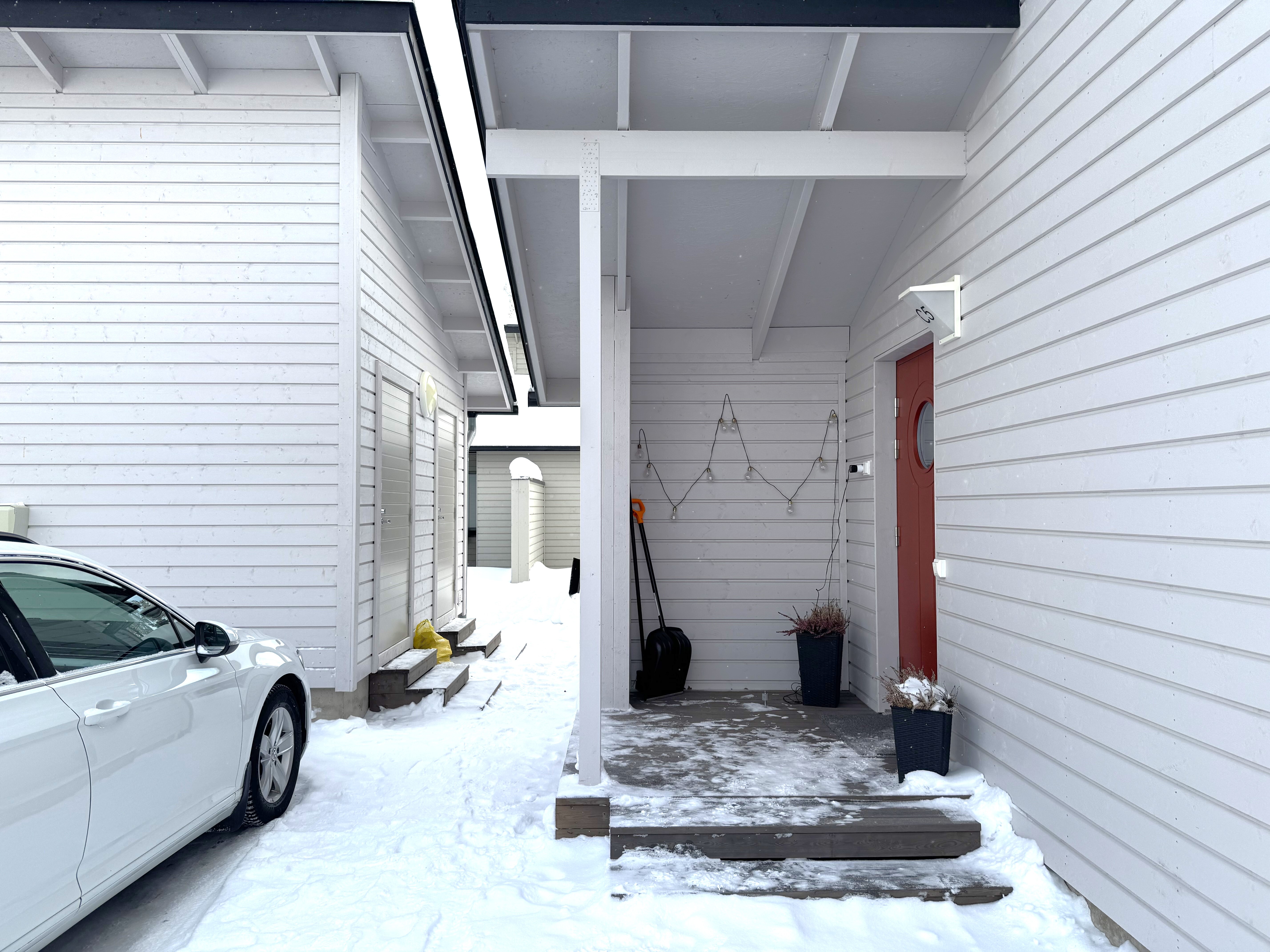 Rinteenkentänkatu 6-8, Korkalovaara, Rovaniemi