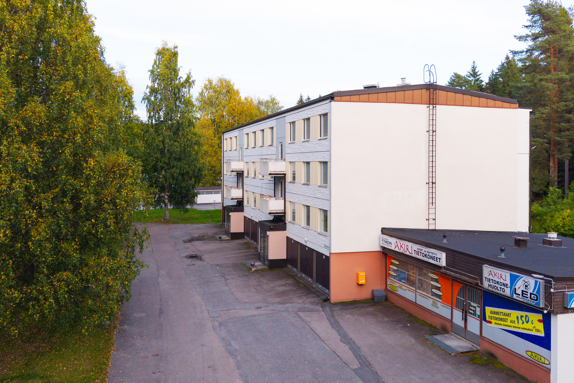 Huhtasuonkatu 2-4, Kangasvuori, Jyväskylä