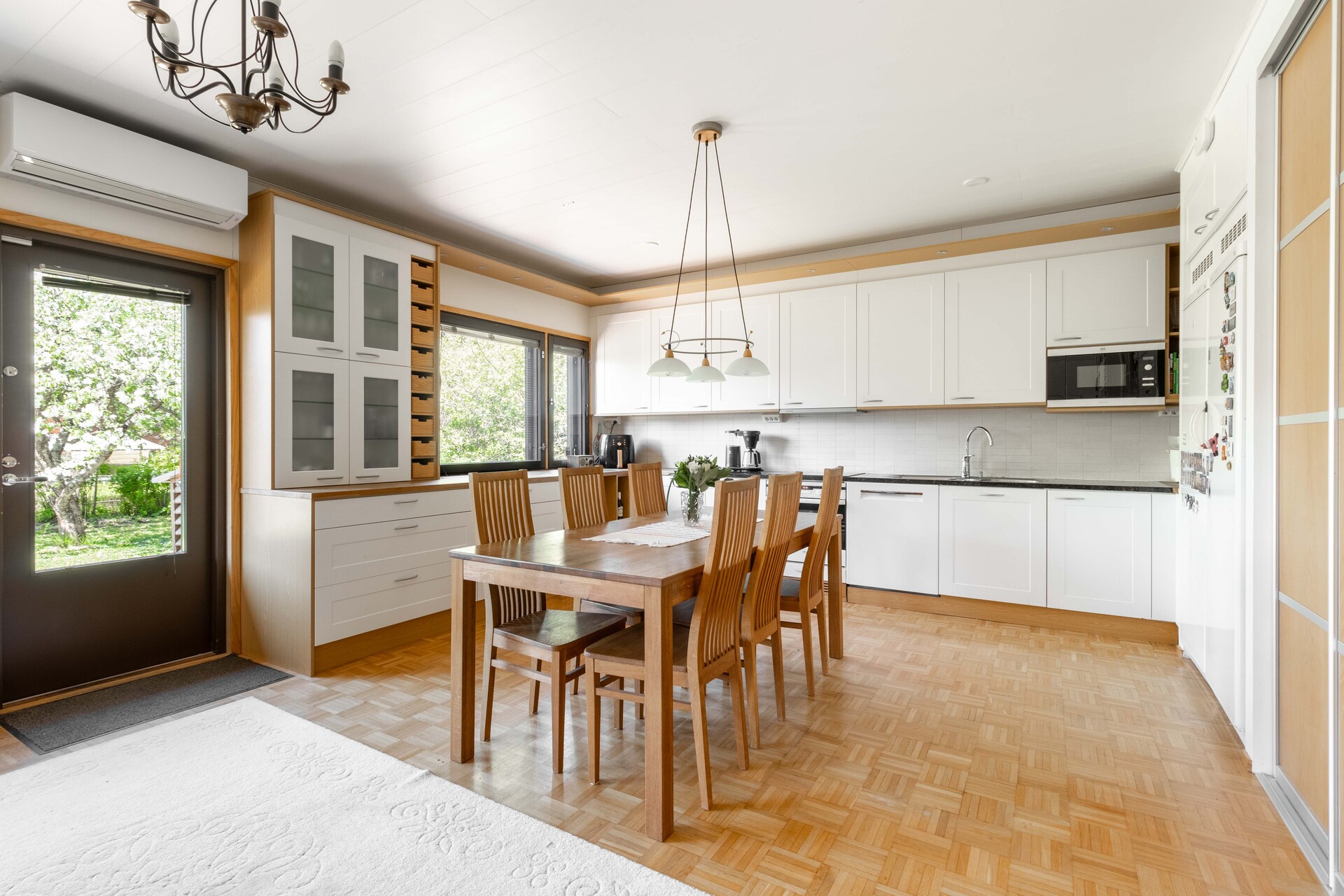 Iivarintie 7, Puistola, Helsinki