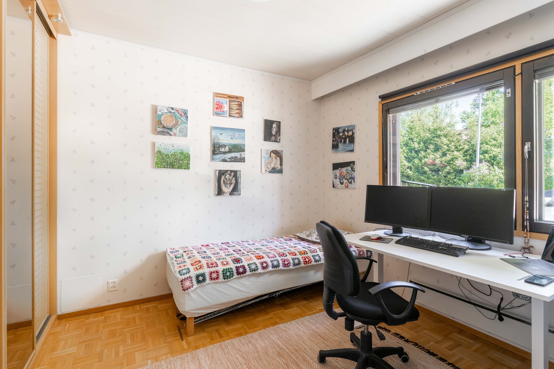 Iivarintie 7, Puistola, Helsinki
