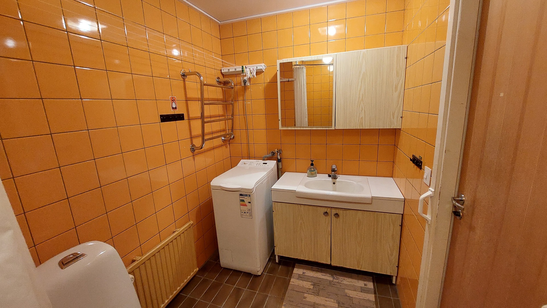 Kaunis retro kylpyhuone