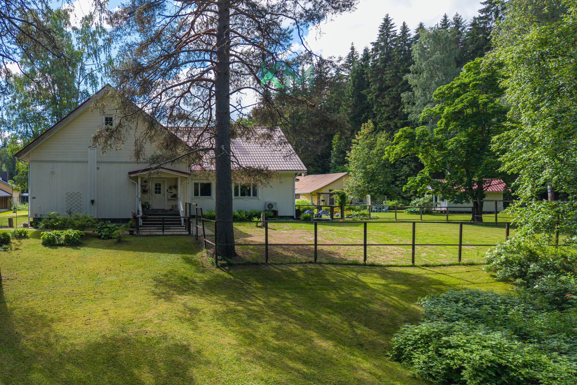 Radanvarrentie 38, Haluna, Kuopio