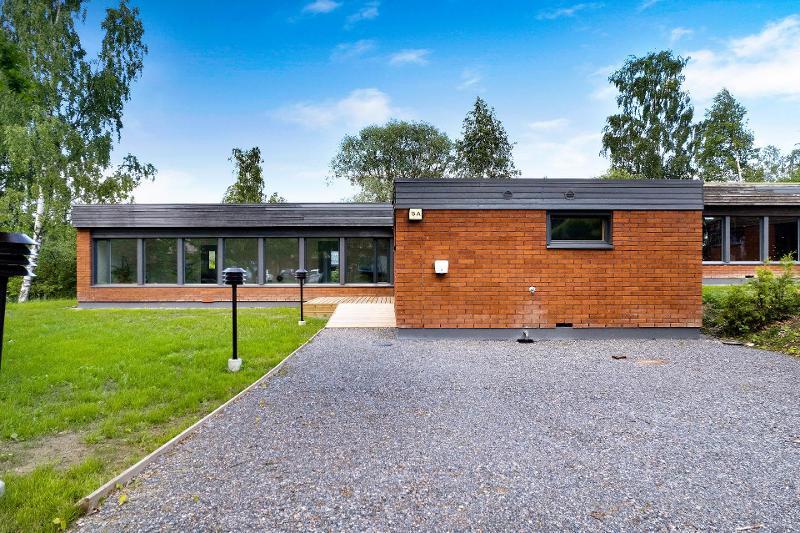 Marjakalliontie 5, Nurmijärvi