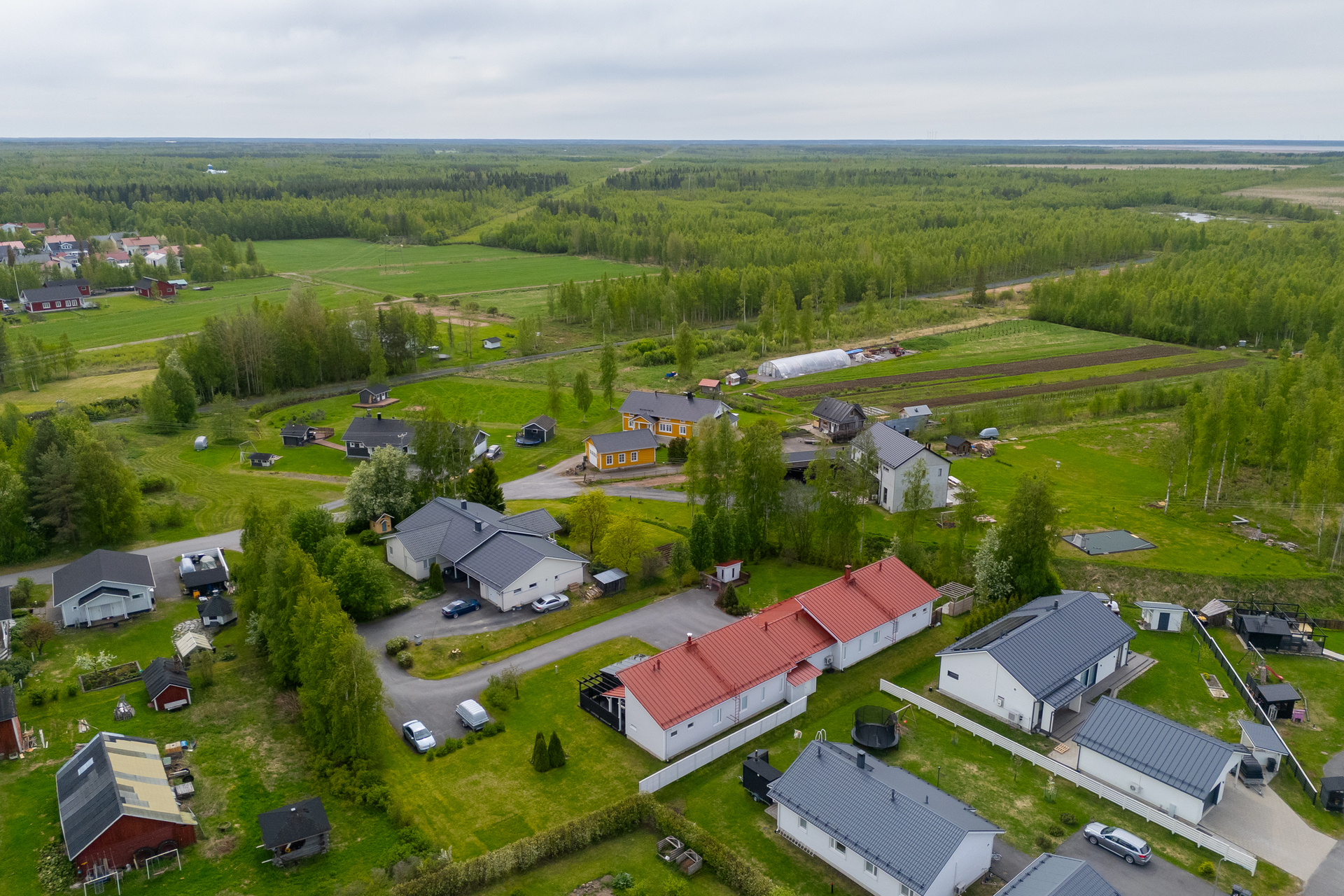 Kasvihuoneentie 12, Sarkkiranta, Kempele