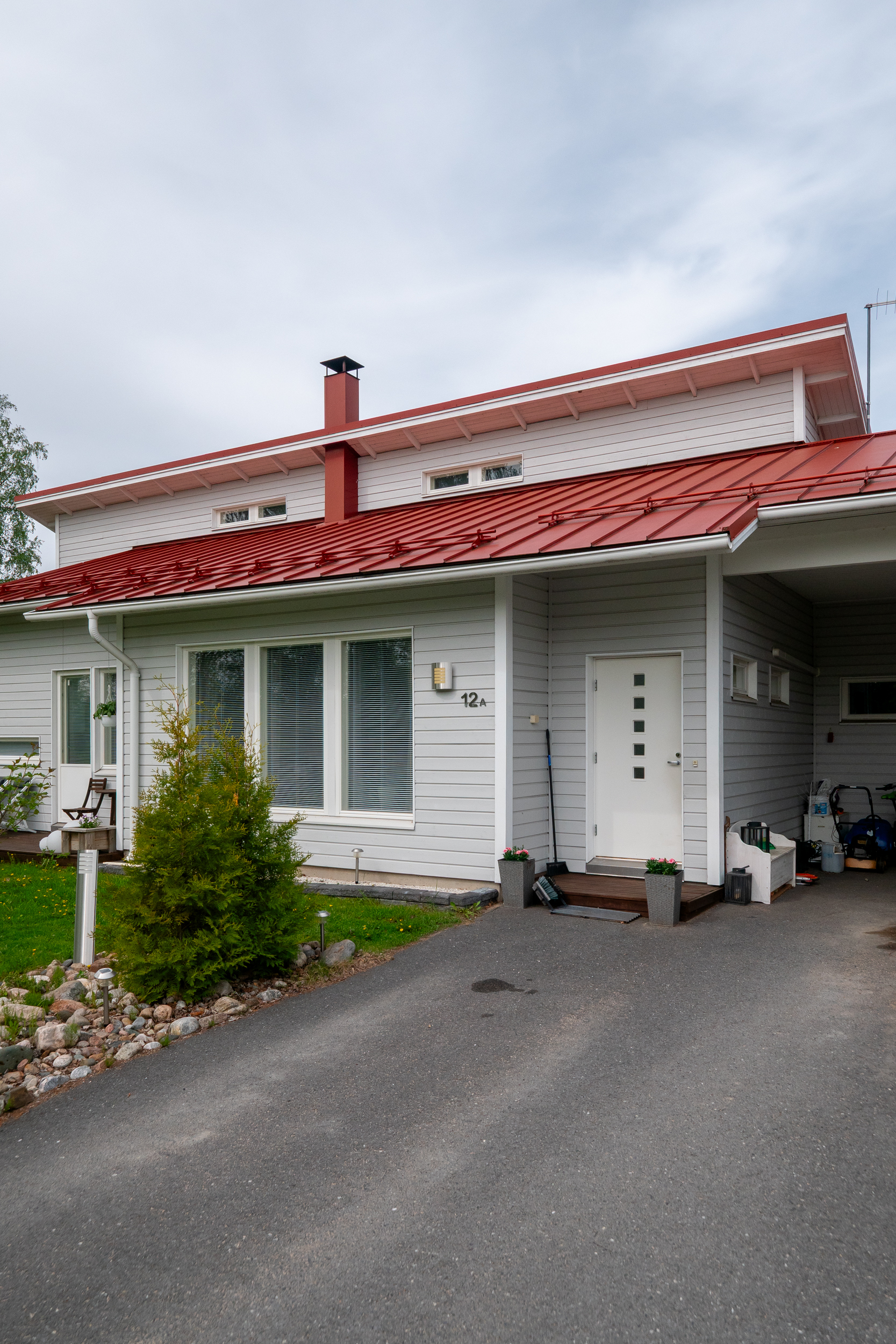 Kasvihuoneentie 12, Sarkkiranta, Kempele