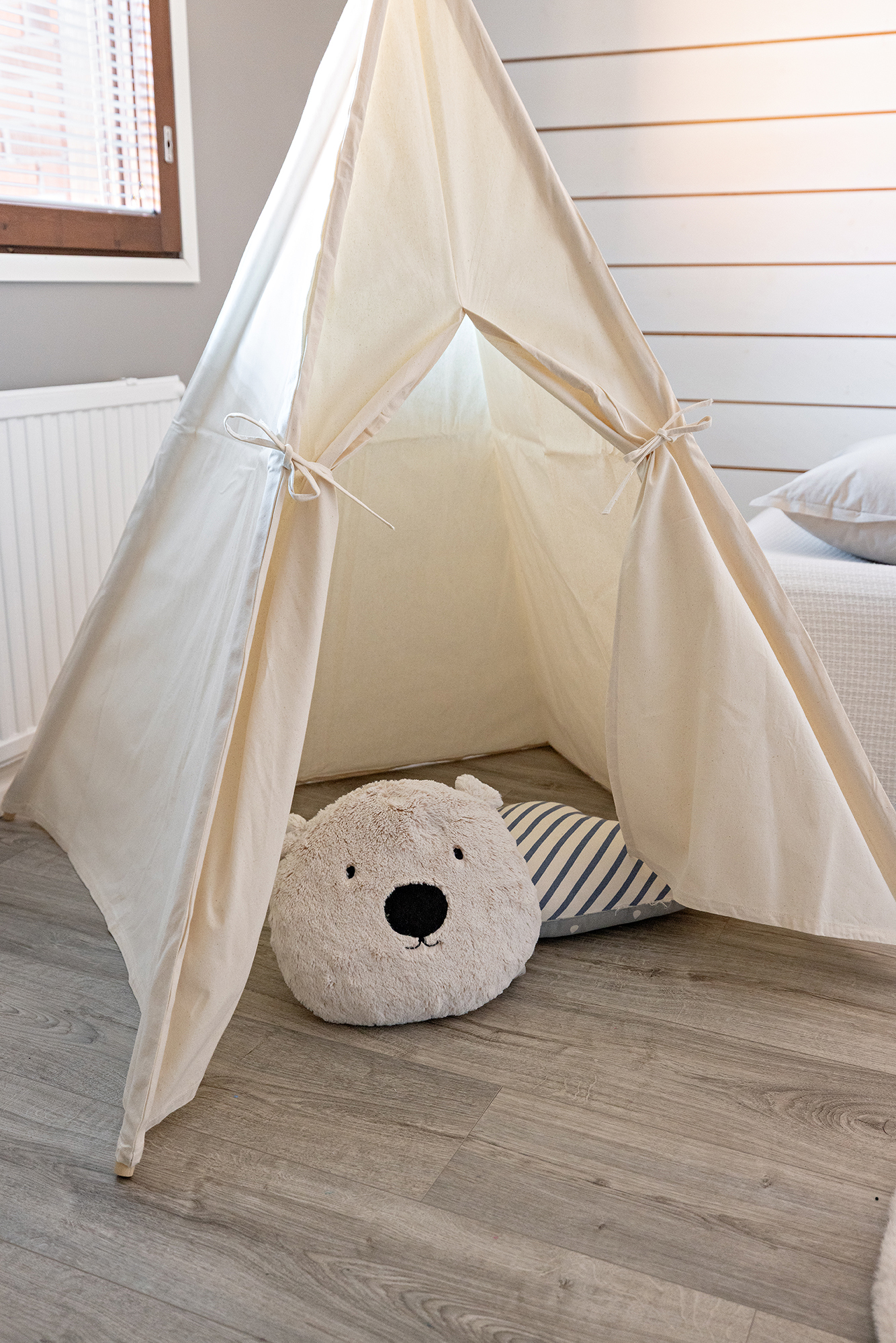 Ahmalantie 4, Mäntylä, Oulu