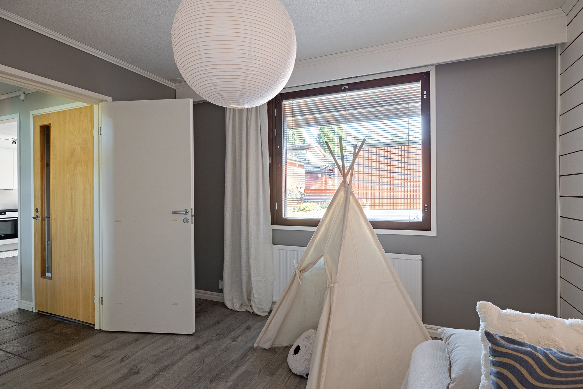 Ahmalantie 4, Mäntylä, Oulu