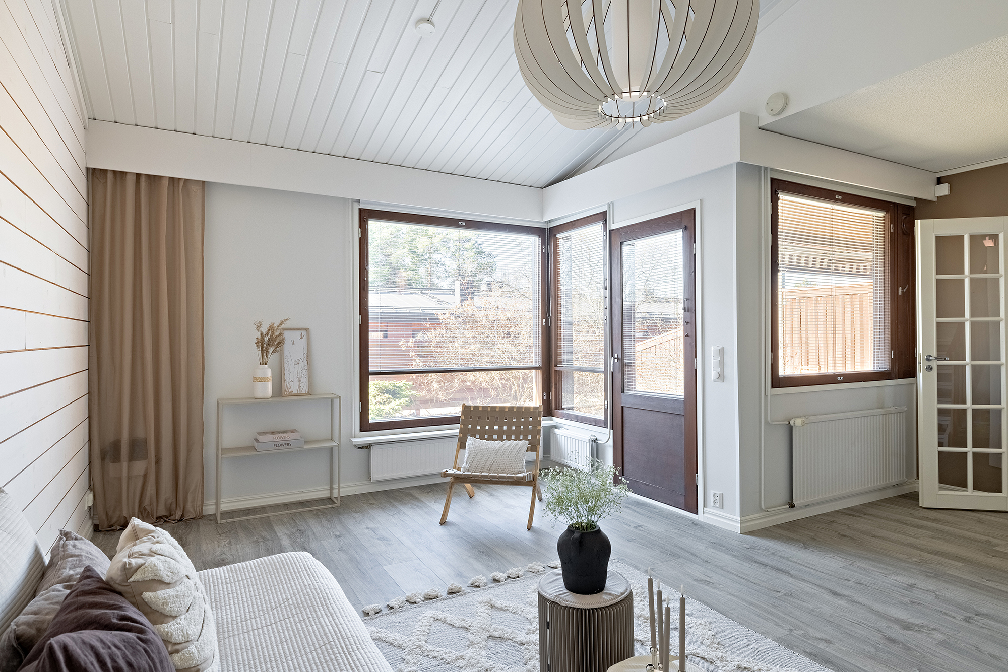 Ahmalantie 4, Mäntylä, Oulu