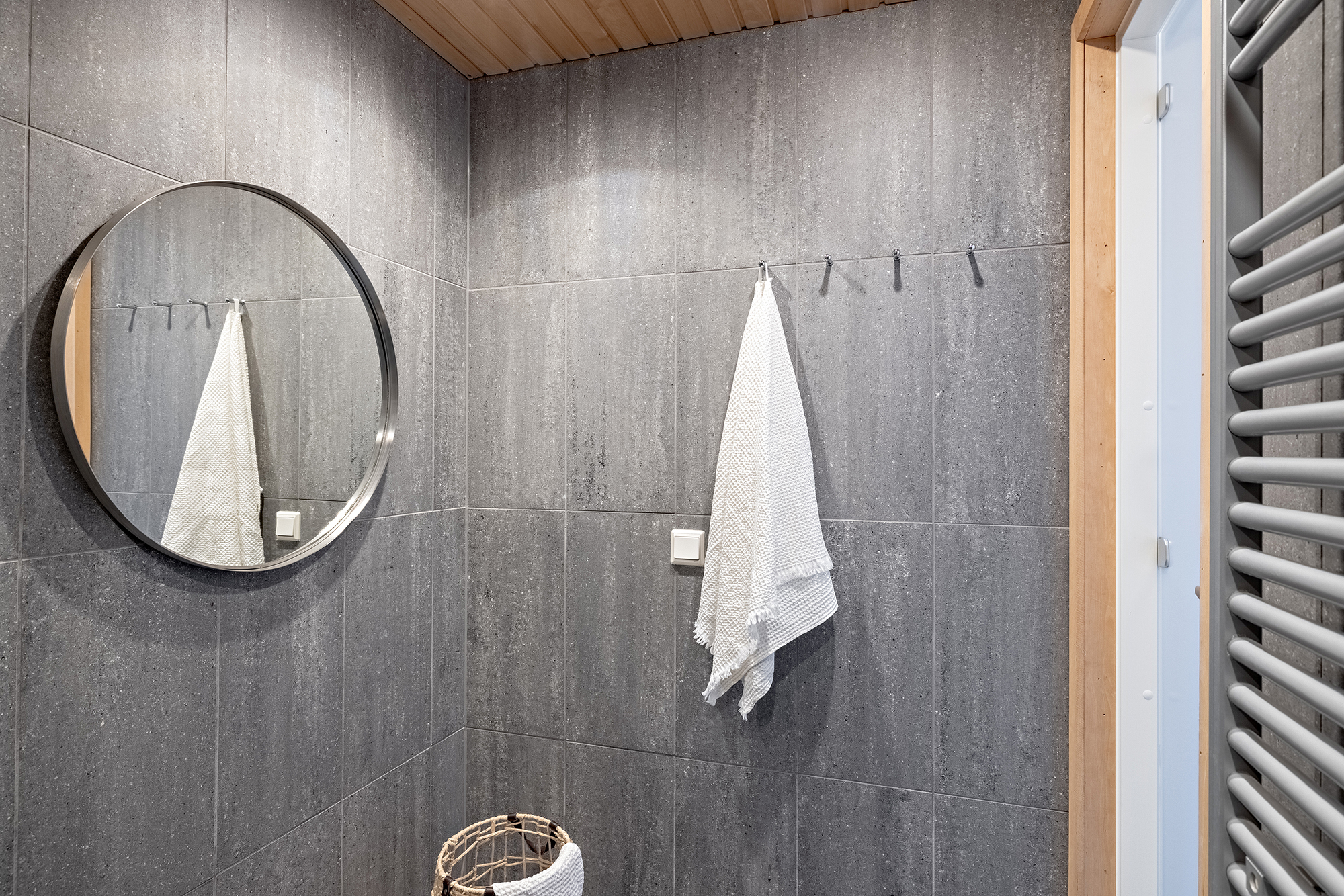 Ahmalantie 4, Mäntylä, Oulu