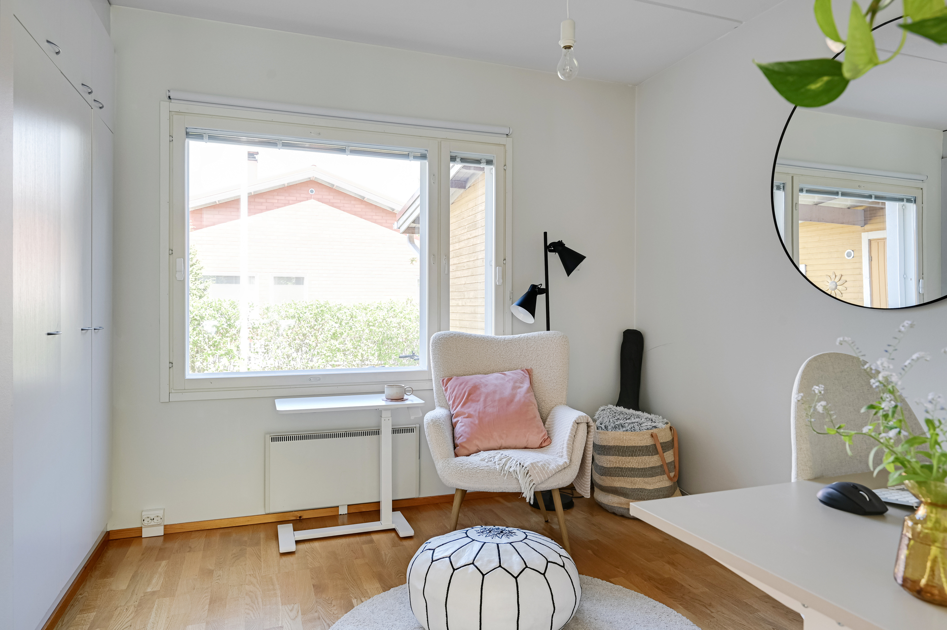 Päiväperhontie 4, Puistola, Helsinki