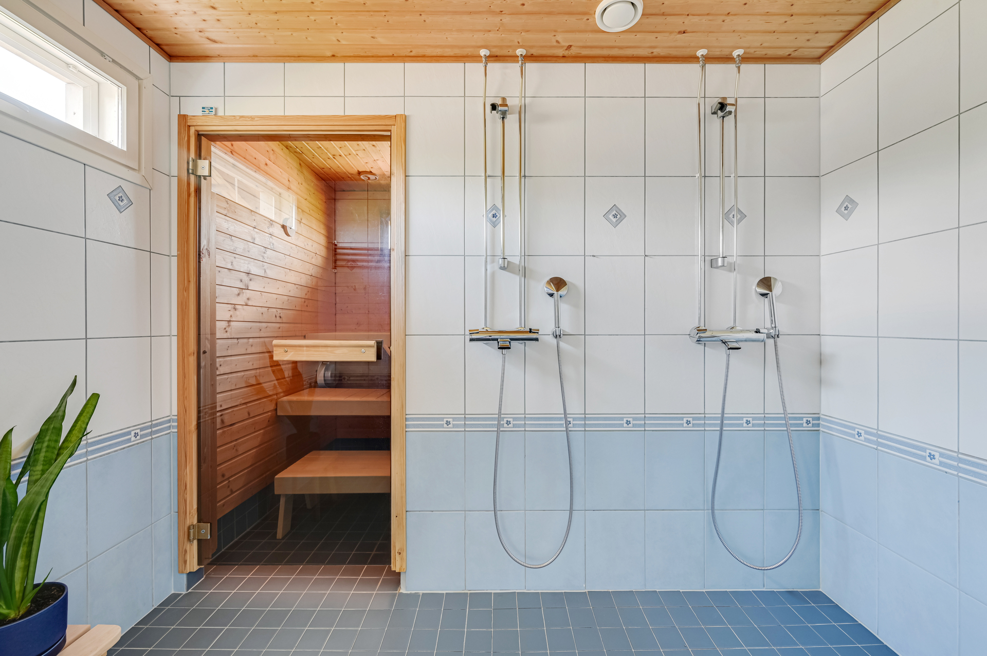 Päiväperhontie 4, Puistola, Helsinki