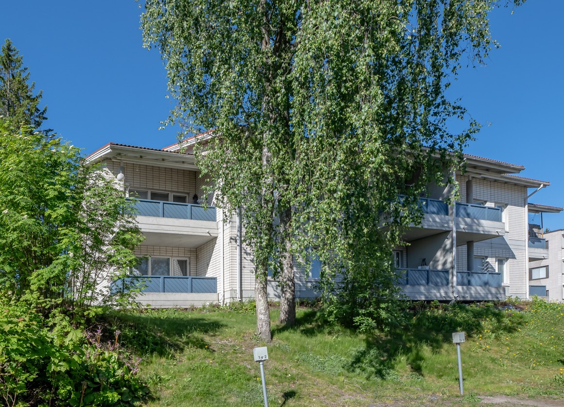 Santakatu 11, Hirsimäki, Riihimäki