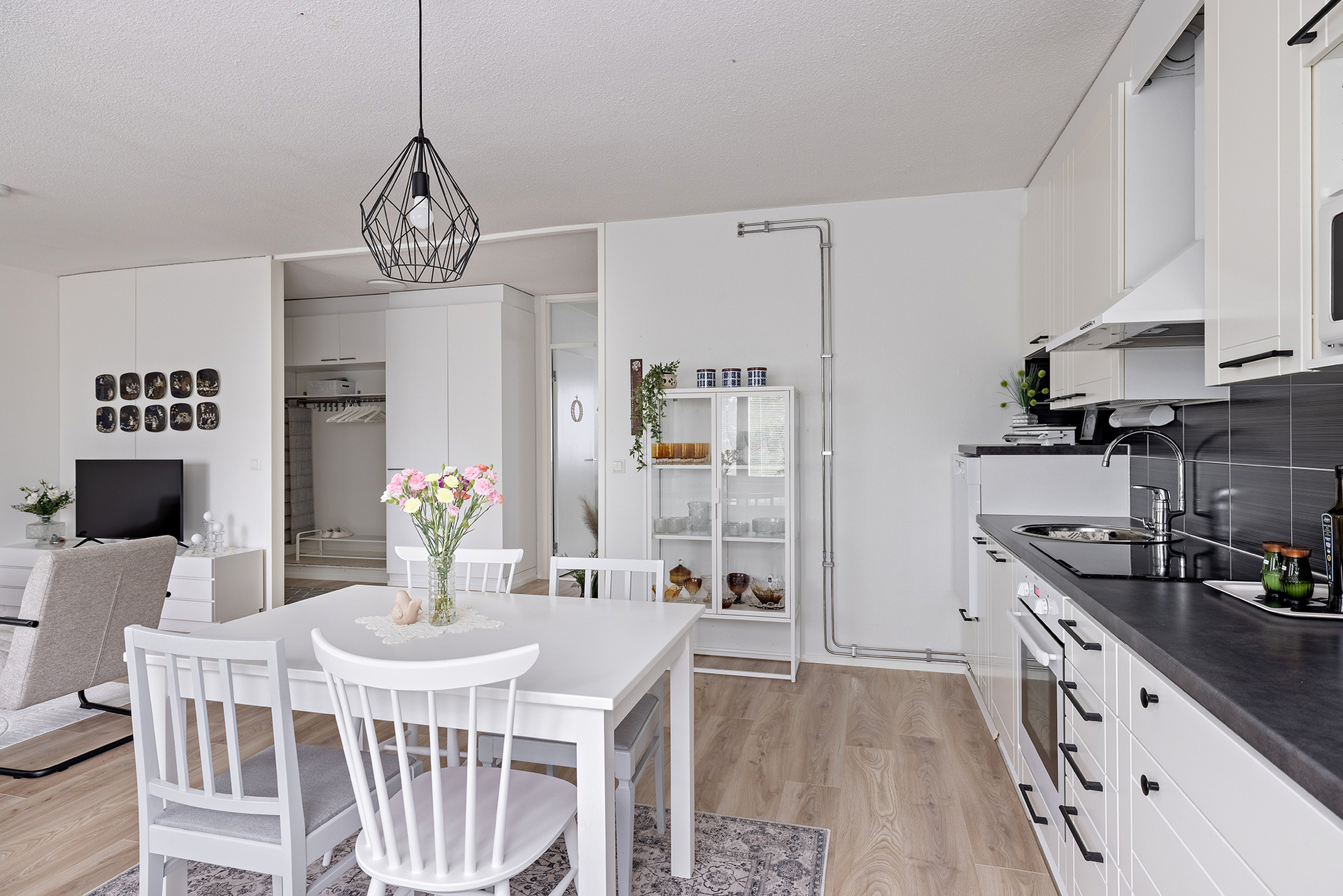 Nuolihaukantie 6, Kaukovainio, Oulu