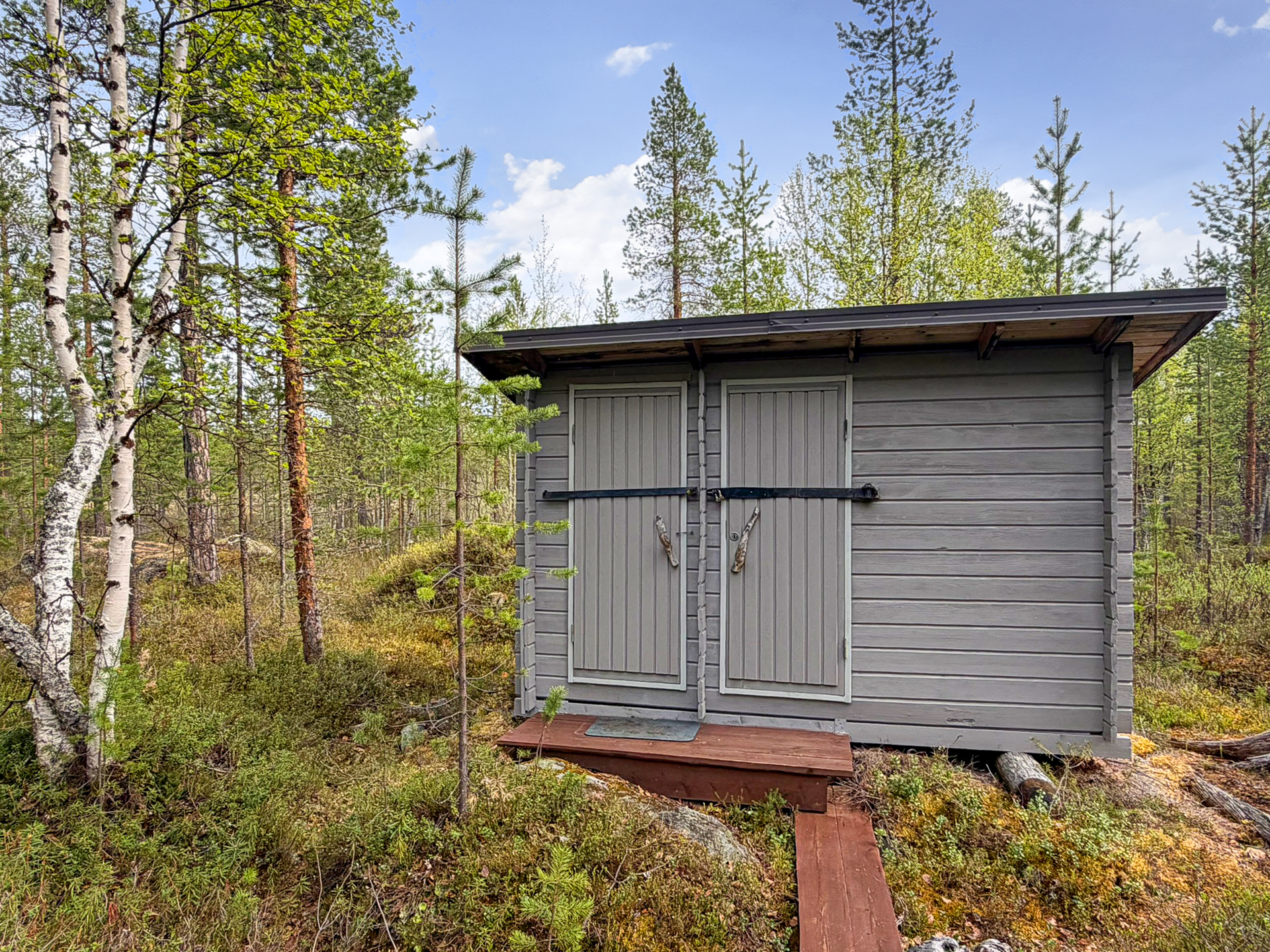 Ulko-wc/kylmä varasto