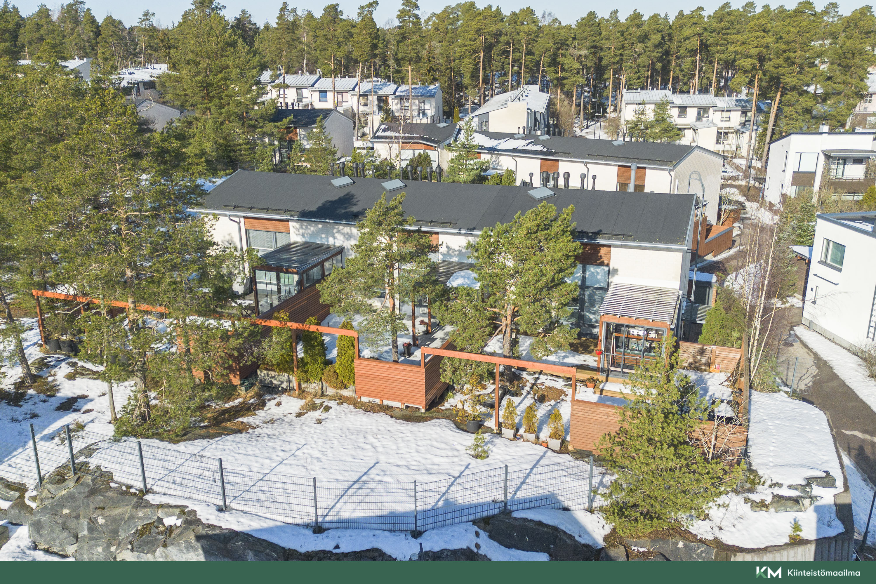 Saarenmaankatu 4, Vuosaari, Helsinki