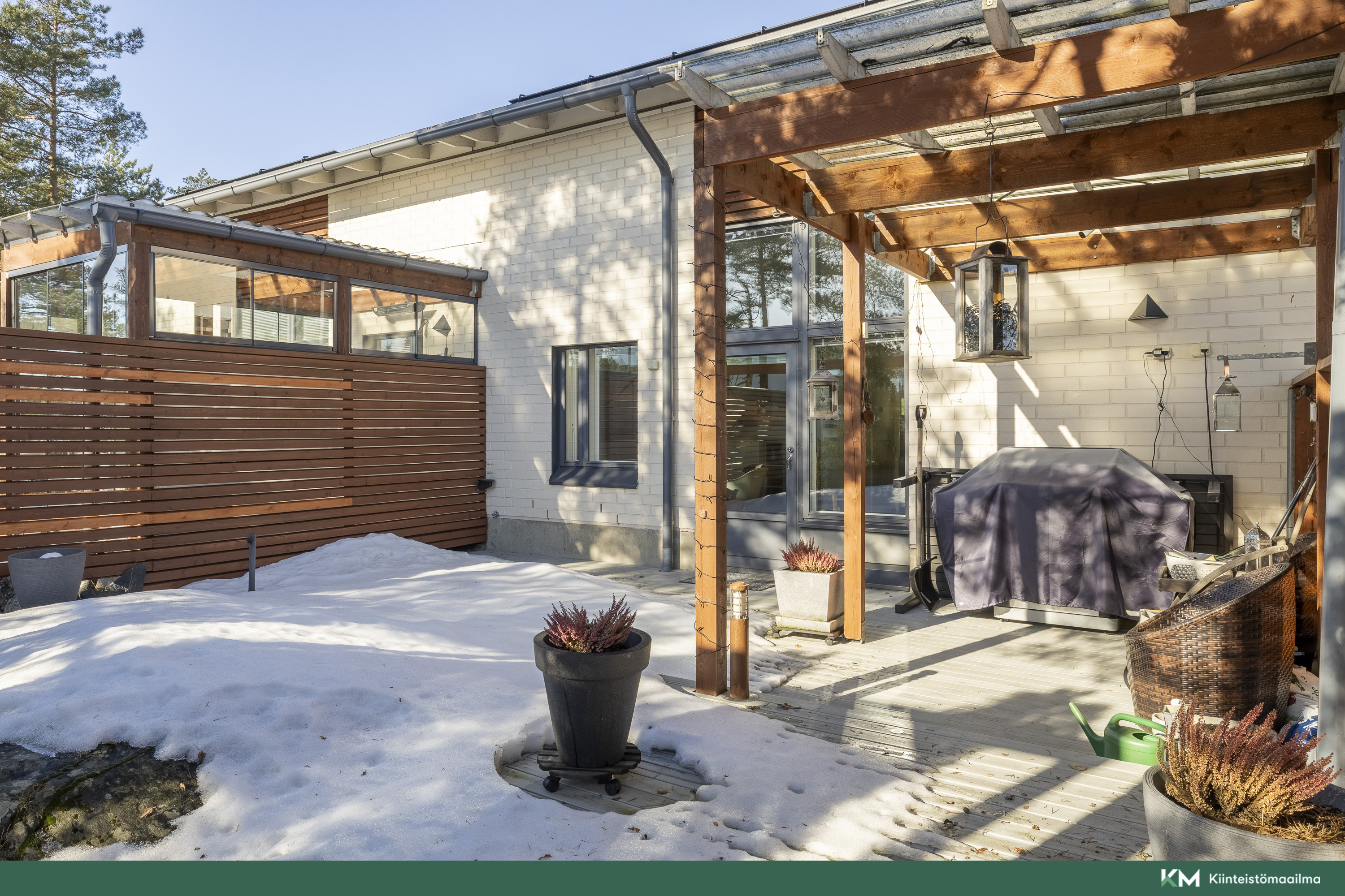 Saarenmaankatu 4, Vuosaari, Helsinki