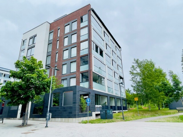 Rubiinikehä 3b, Kivistö, Vantaa
