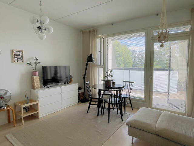 Rubiinikehä 3b, Kivistö, Vantaa