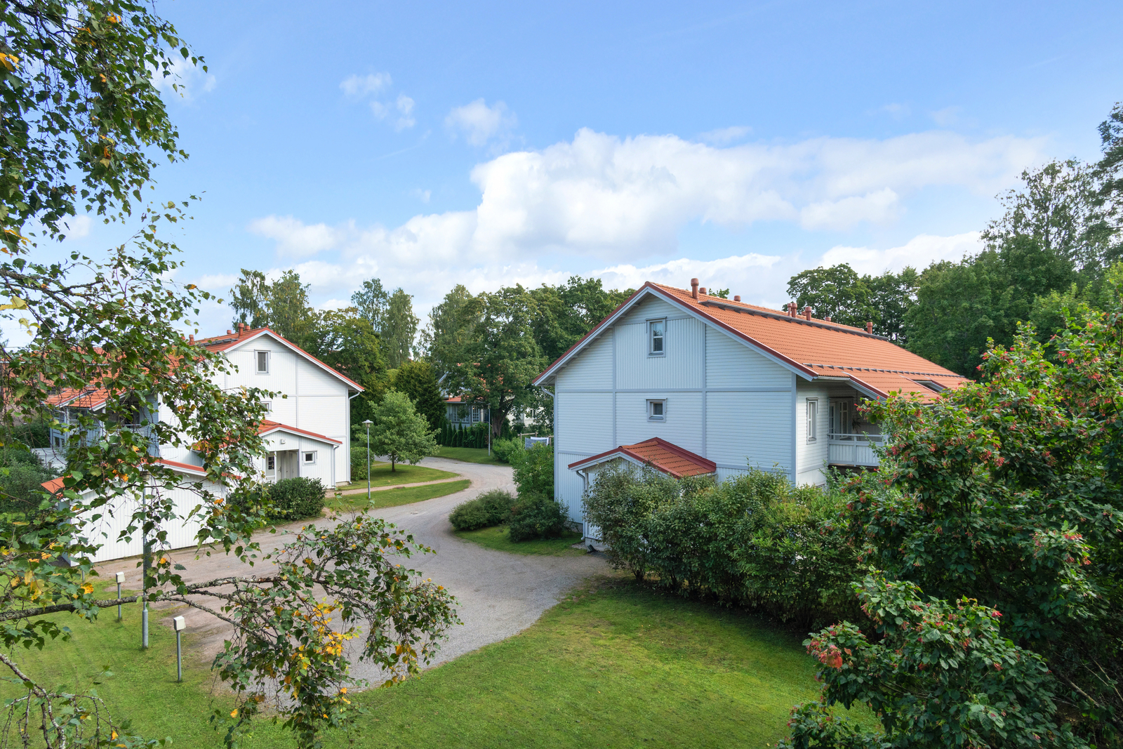 Tehtaanportinkatu 1, Hirsimäki, RIIHIMÄKI