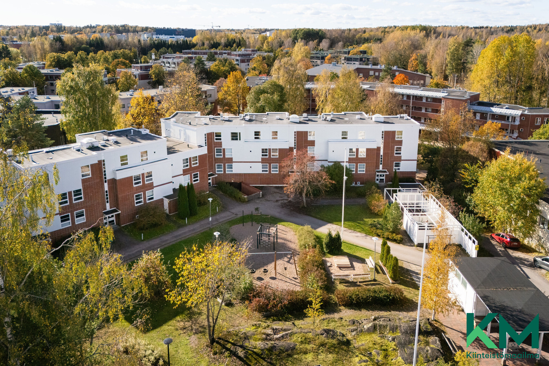 Puustellinpolku 16, Malminkartano, Helsinki