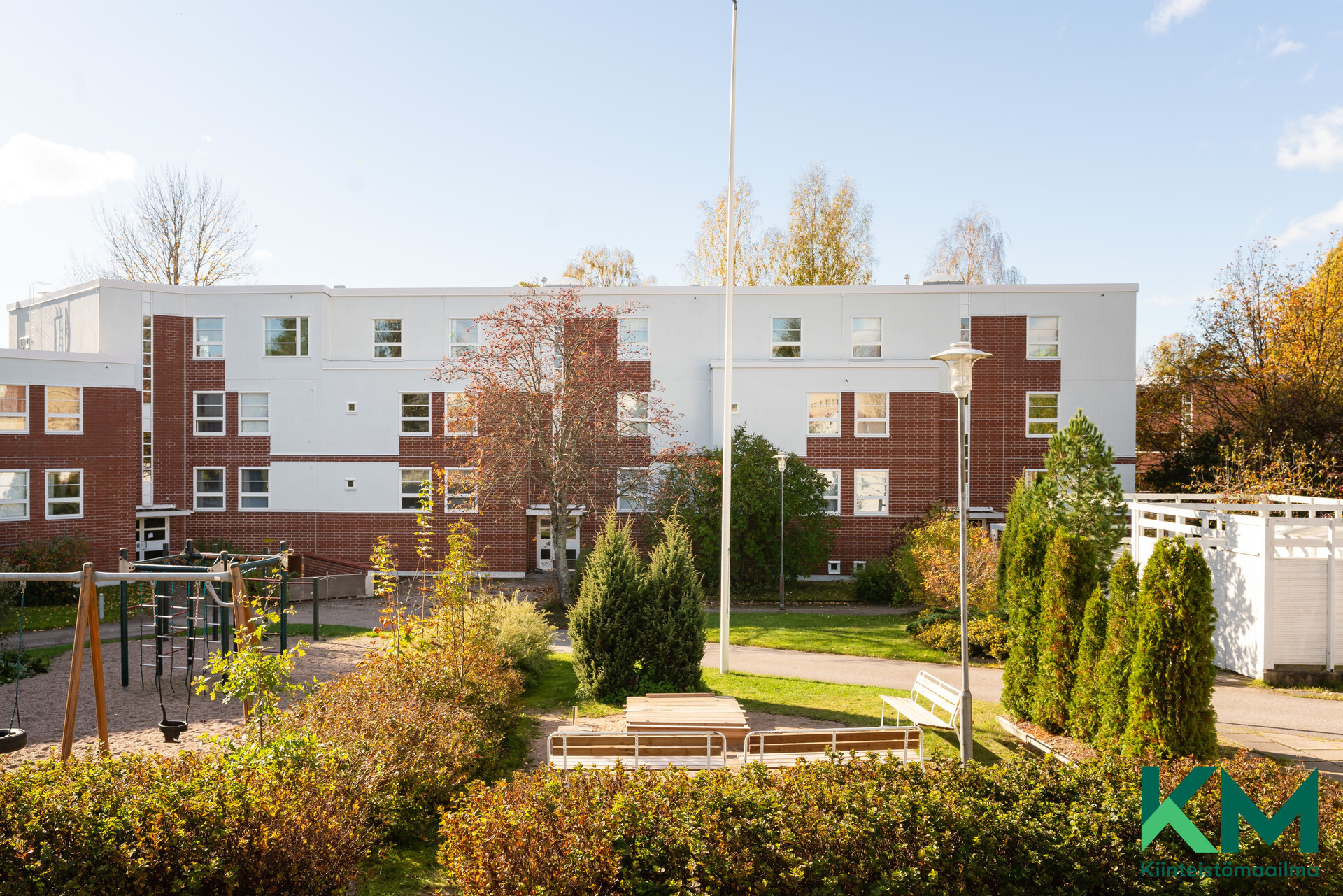 Puustellinpolku 16, Malminkartano, Helsinki