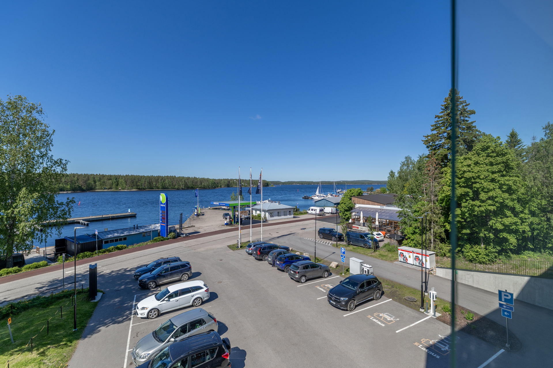 Näkymää parvkkeelta