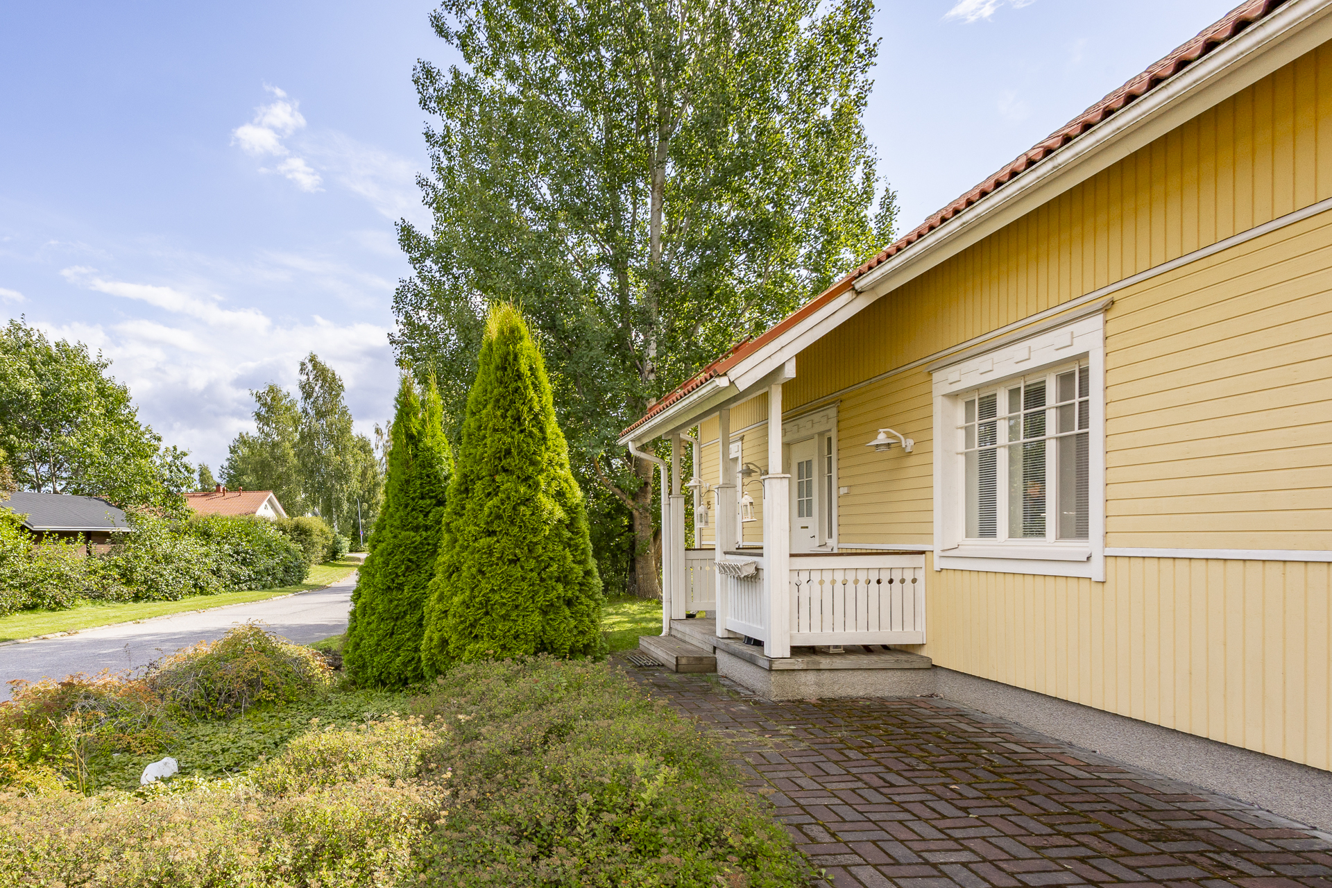 kivetetyt kulkuväylät