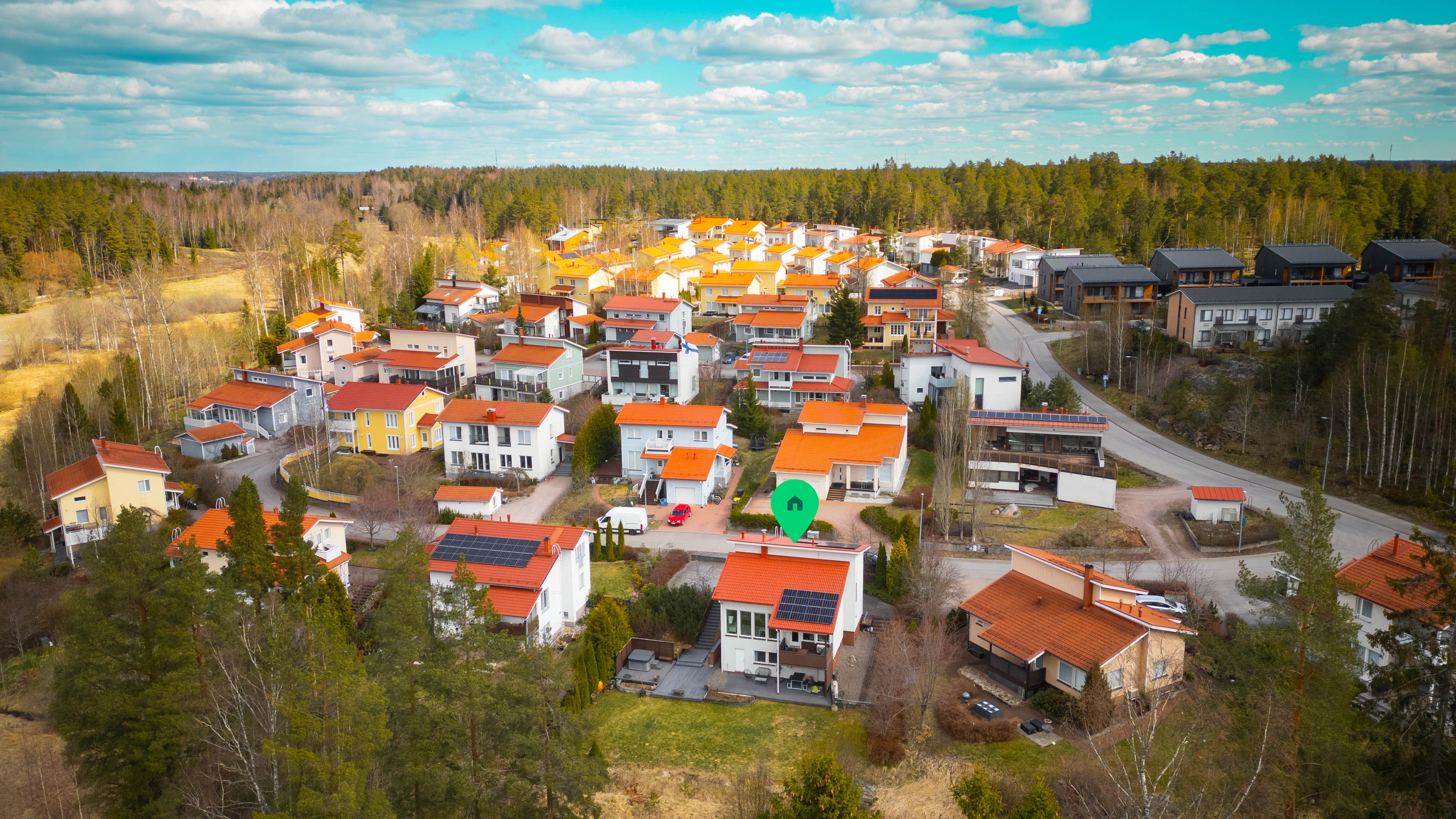 Ruhnuntie 6, Kirkkonummi