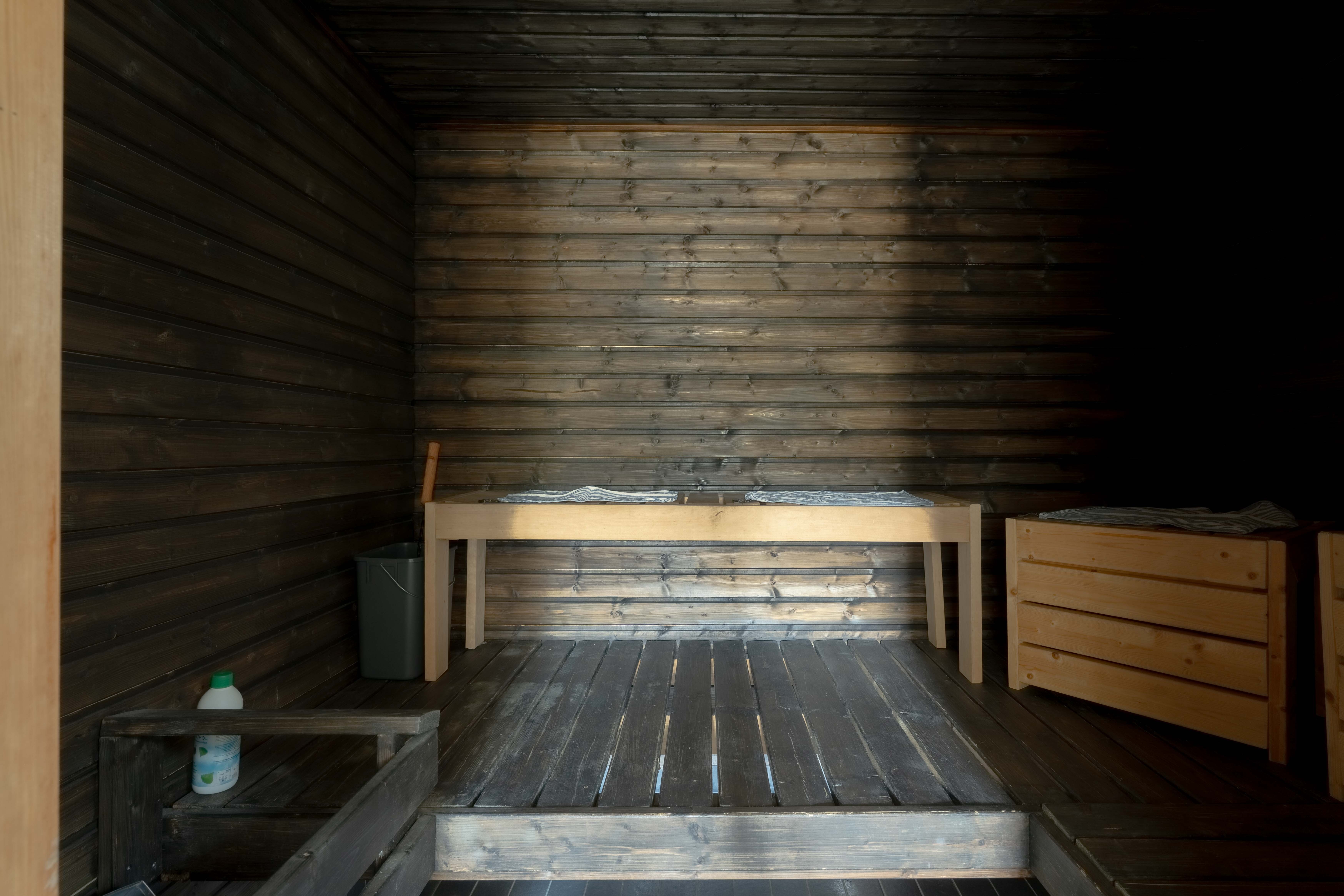Ruhnuntie 6, Kirkkonummi