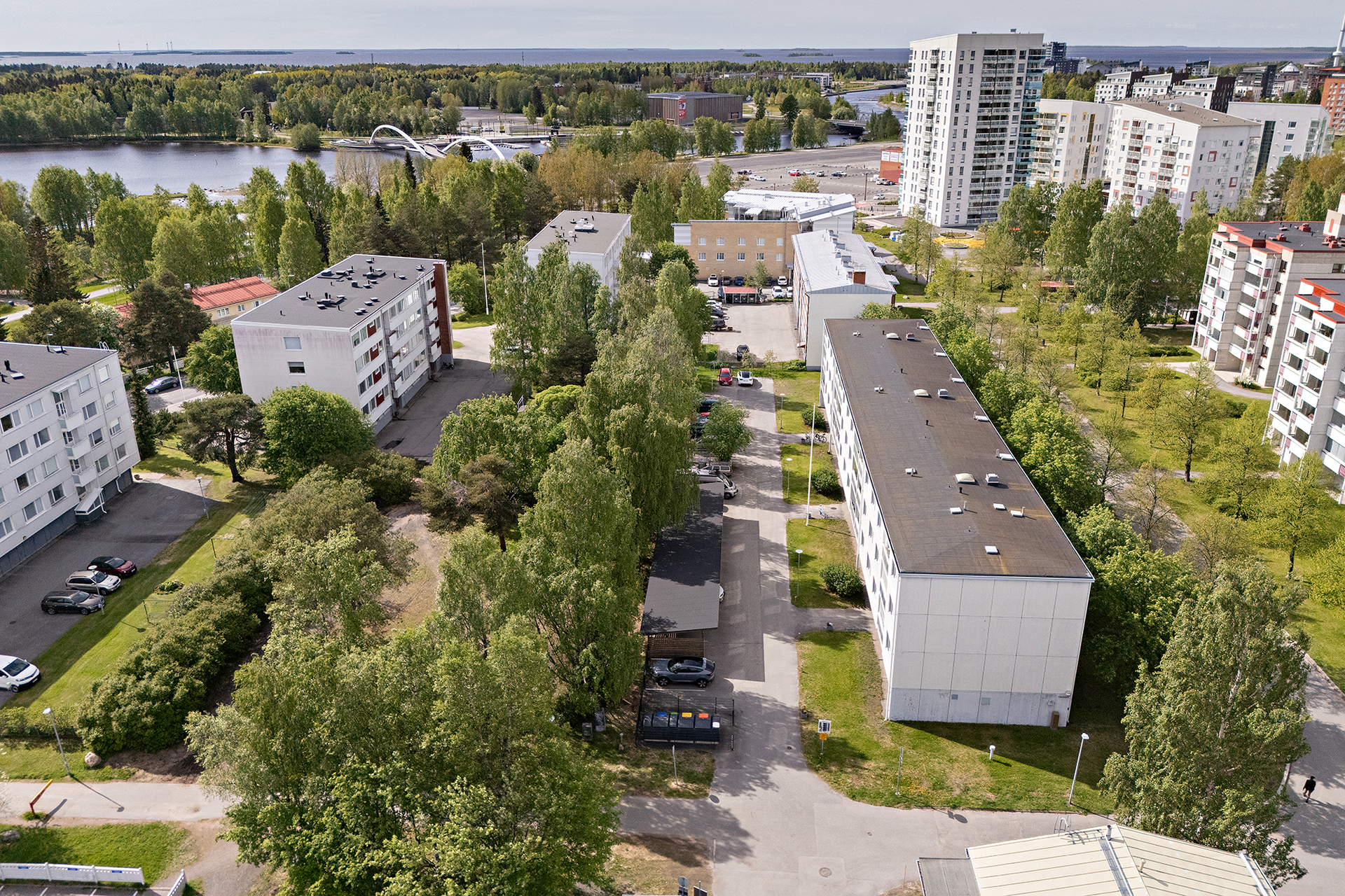 Valtatie 6-8, Tuira, Oulu