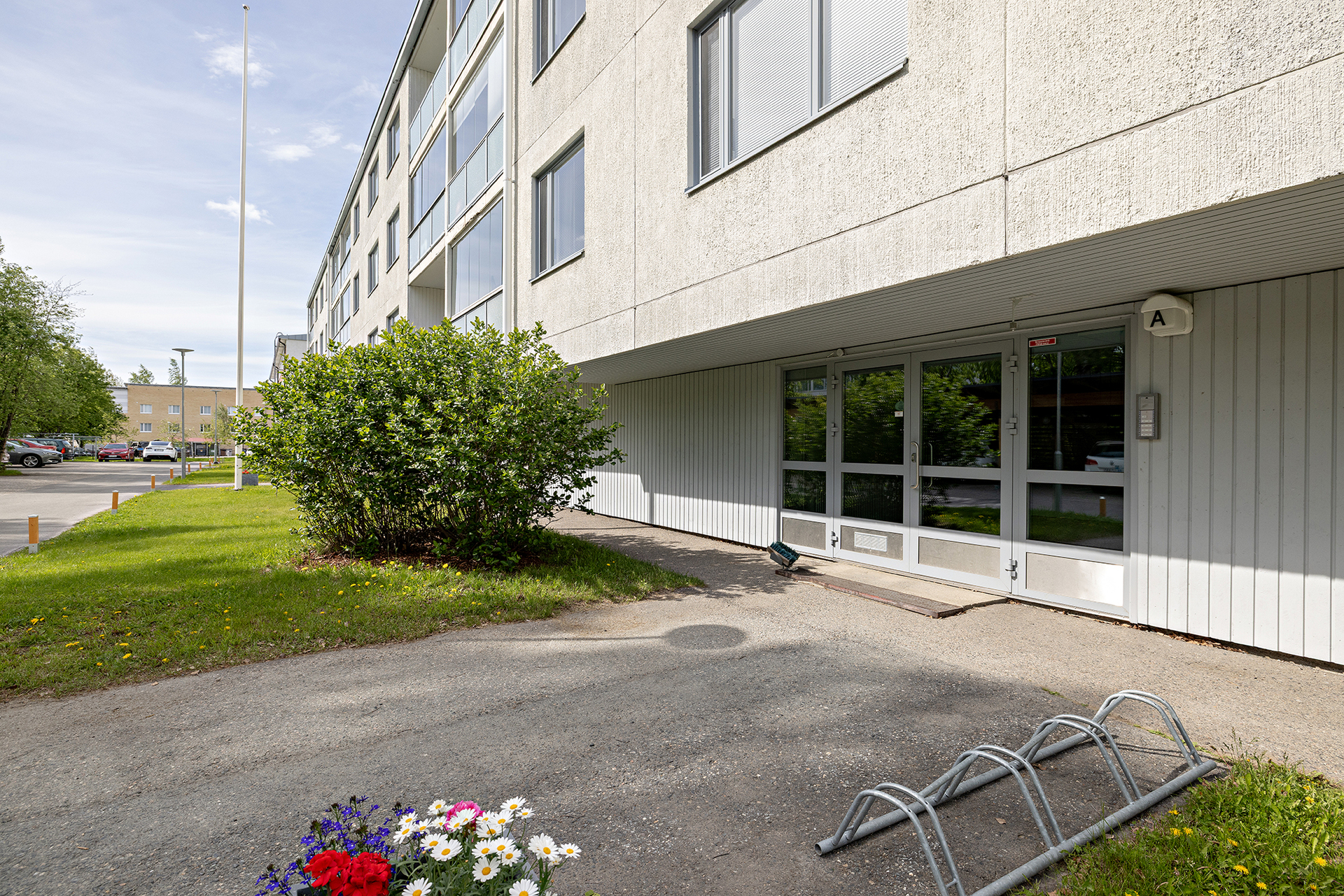 Valtatie 6-8, Tuira, Oulu